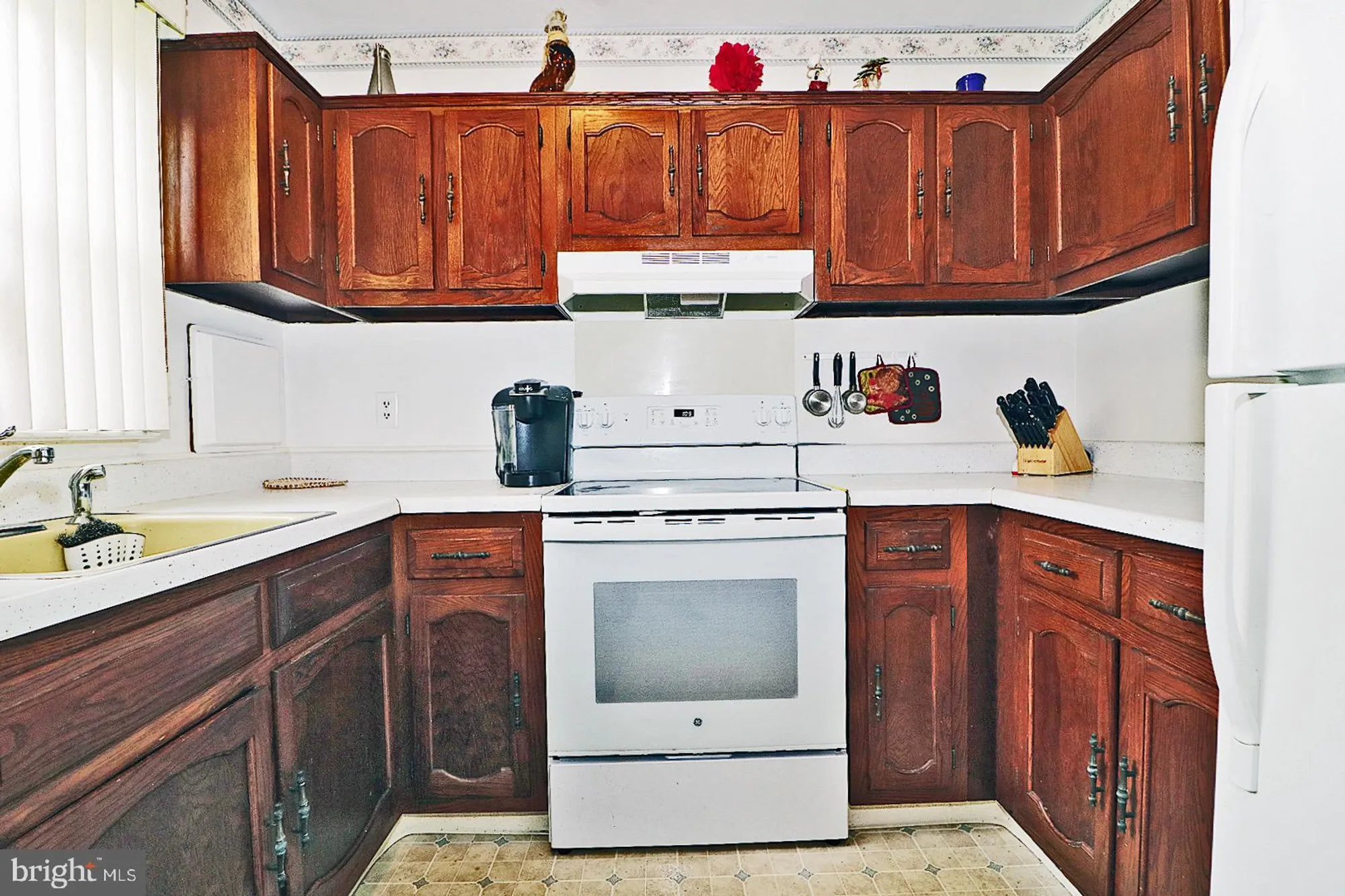 Property Slideshow image 14 of 27 | 107 costitution blvd b, Whiting, NJ, 08759