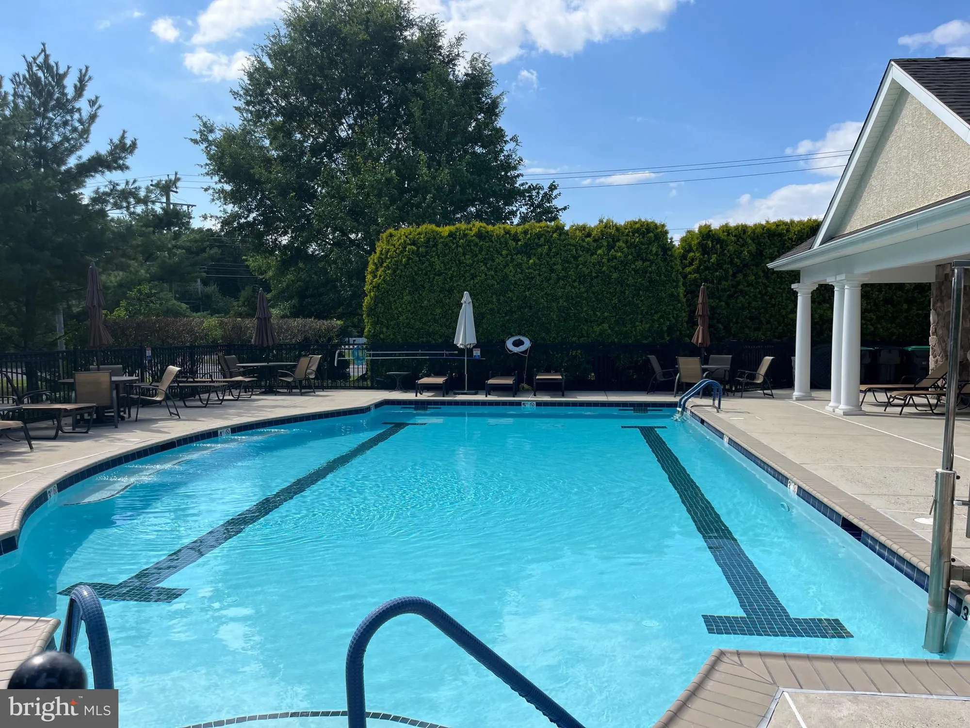 Property Slideshow image 35 of 39 | 15 kresson ct, Berlin, NJ, 08009