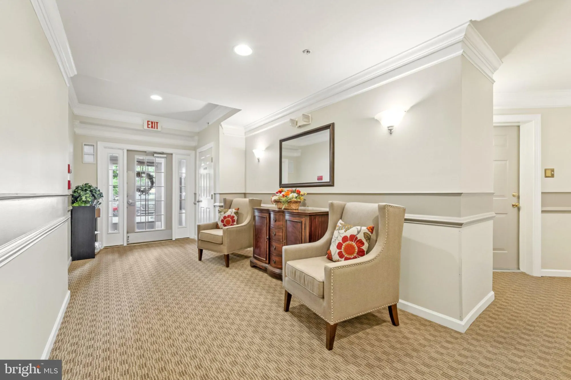 Property Slideshow image 7 of 38 | 11150 chambers ct h, Woodstock, MD, 21163