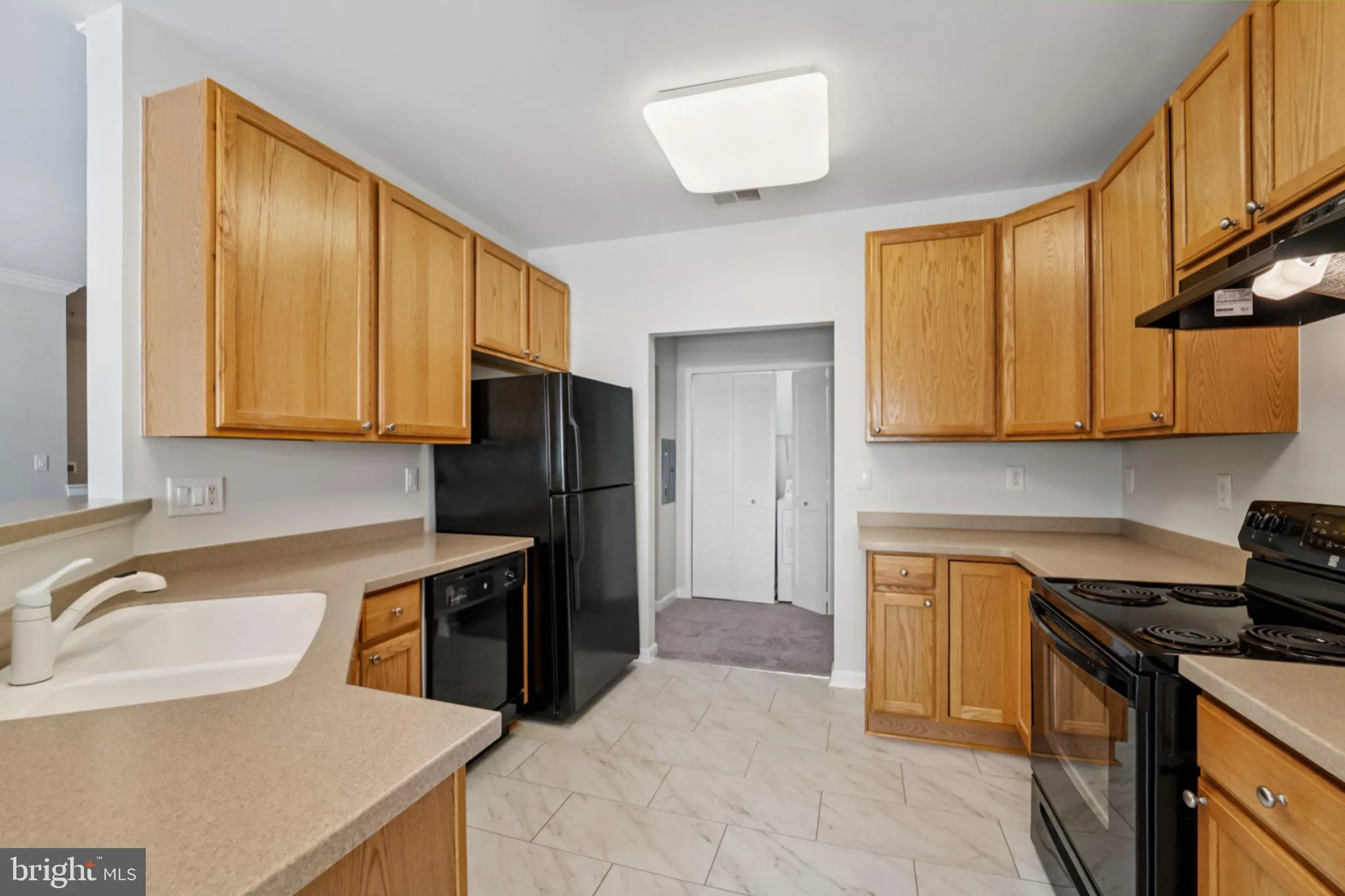 Property Slideshow image 10 of 38 | 11150 chambers ct h, Woodstock, MD, 21163