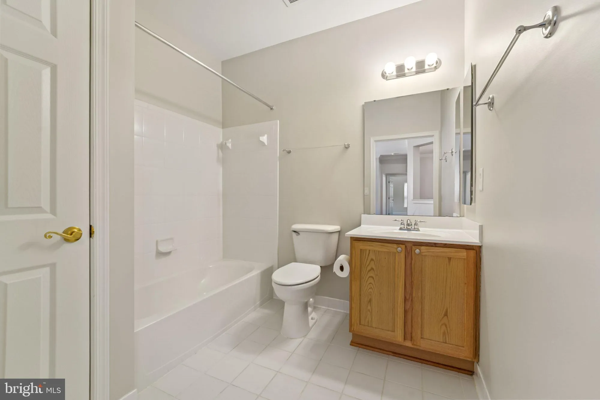 Property Slideshow image 19 of 38 | 11150 chambers ct h, Woodstock, MD, 21163