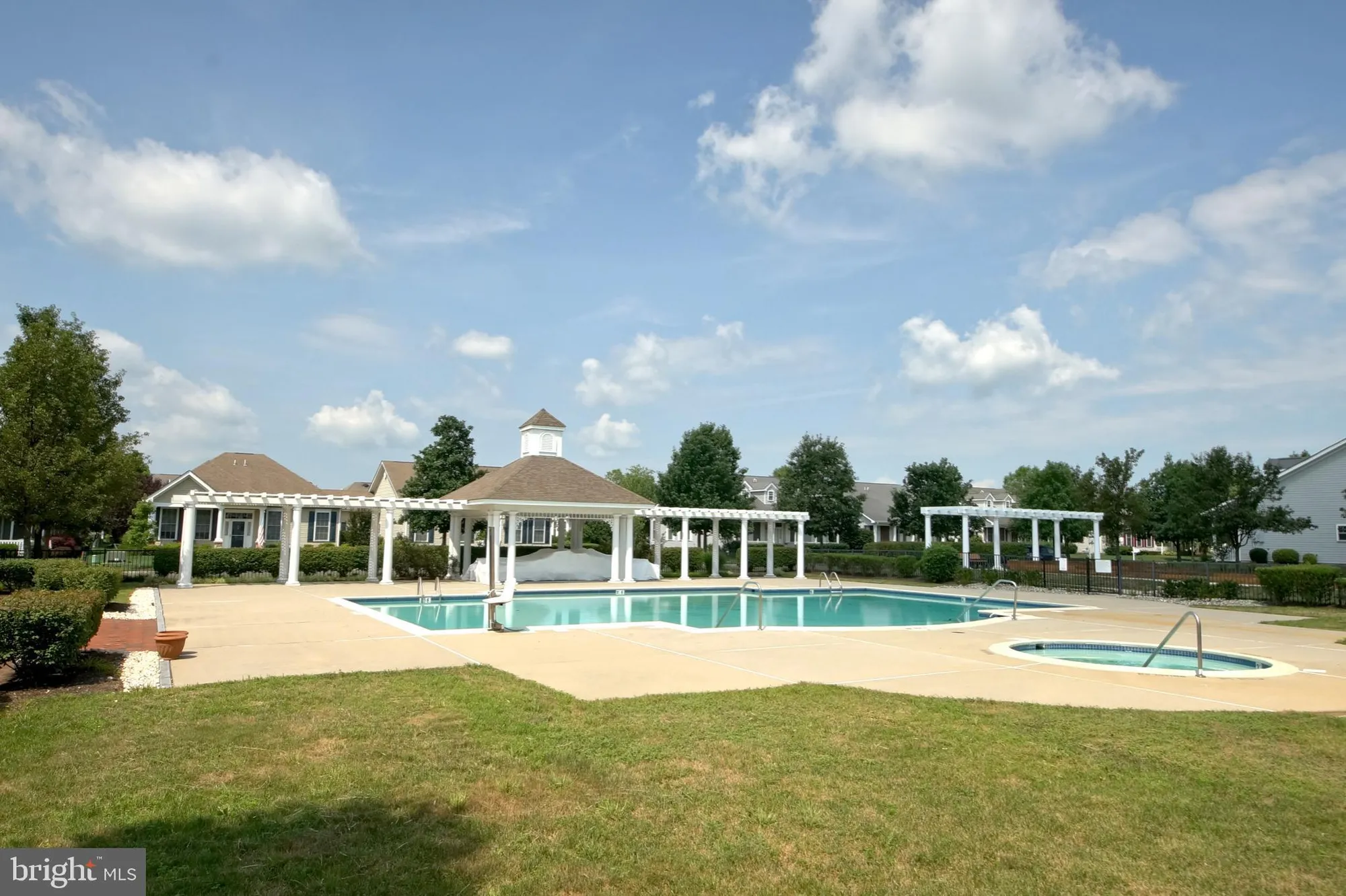 Property Slideshow image 44 of 57 | 5 trowbridge ln, Cranbury, NJ, 08512