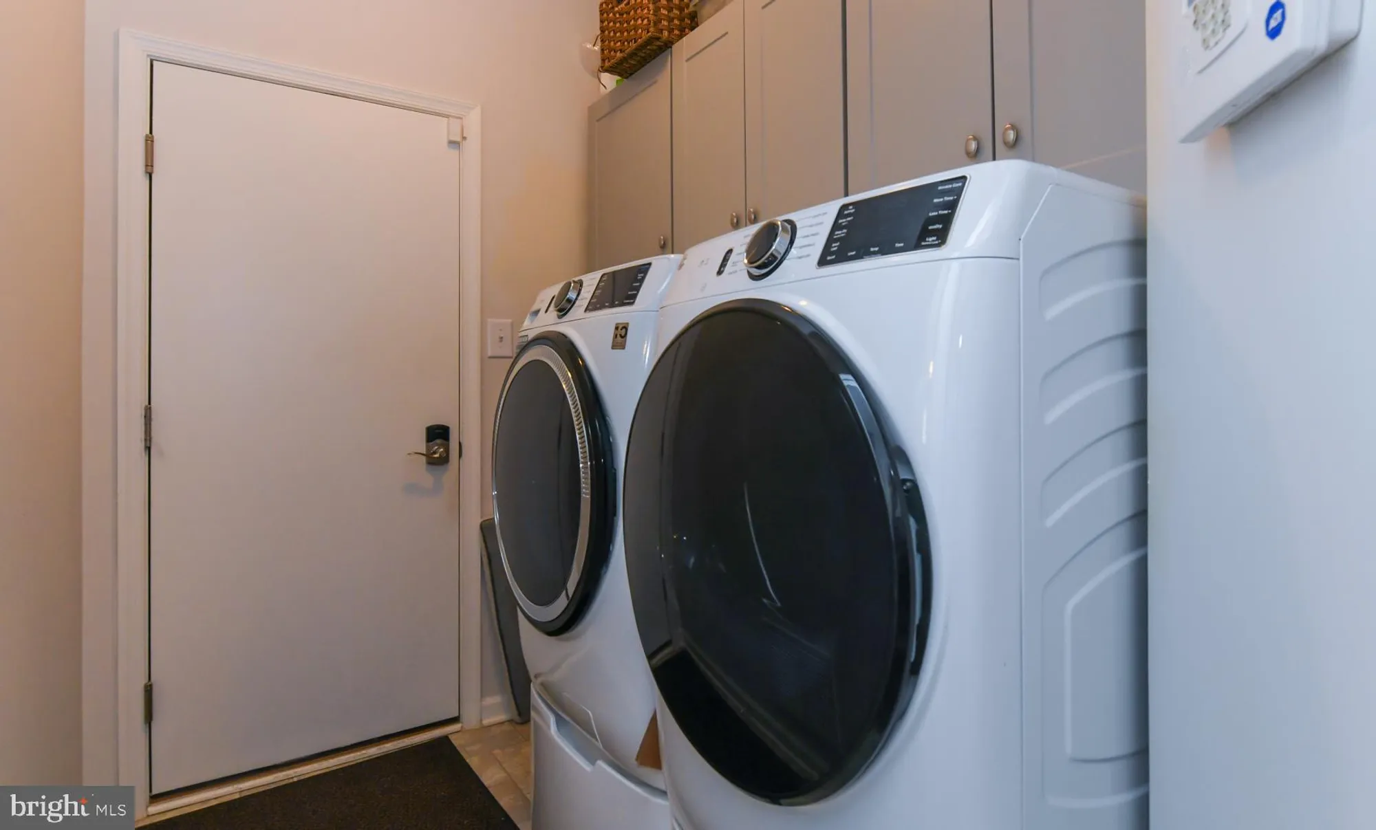 Property Slideshow image 32 of 51 | 104 smortz ln, Glassboro, NJ, 08028