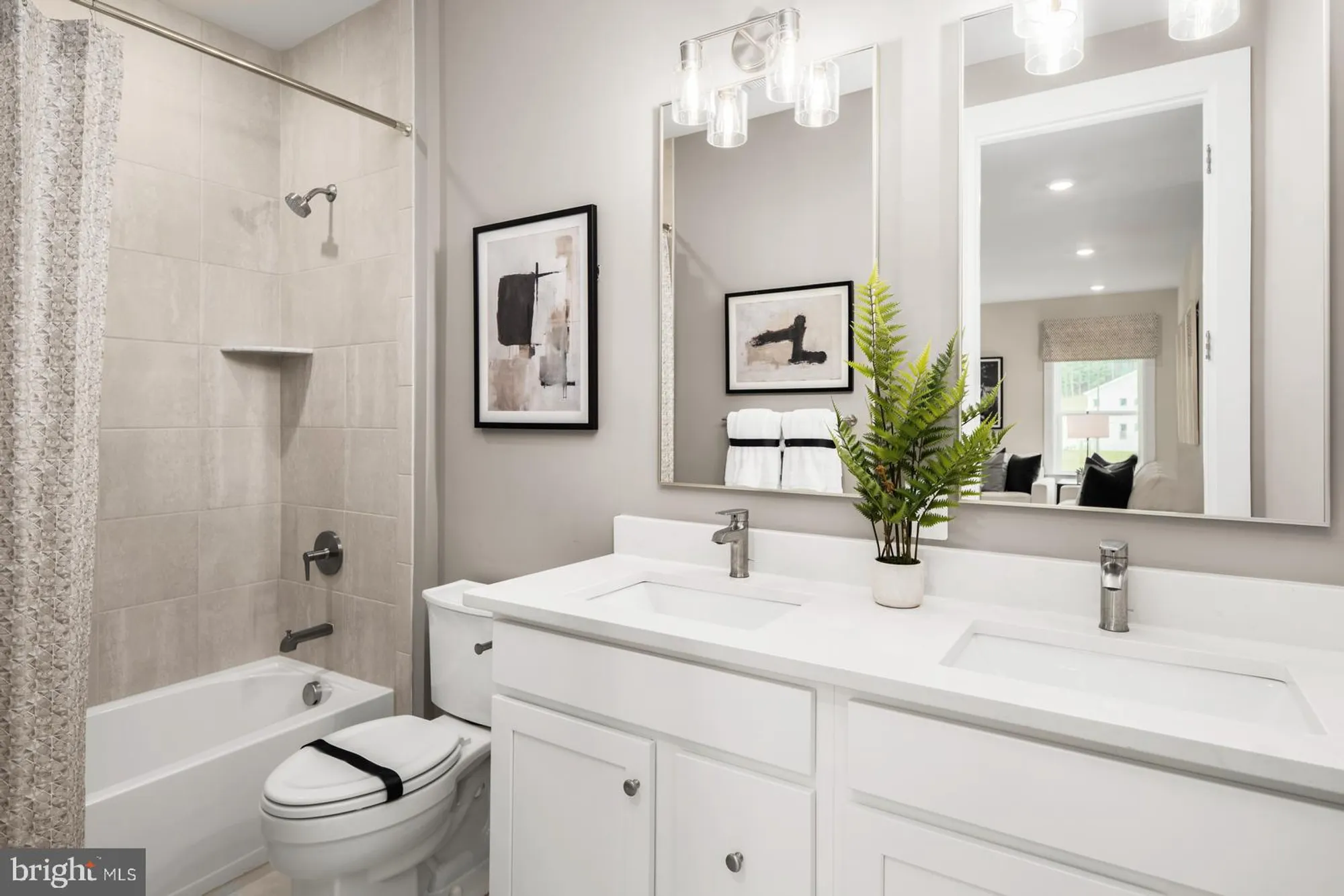 Property Slideshow image 19 of 27 | 3187 leopold ct, Huntingdon Valley, PA, 19006