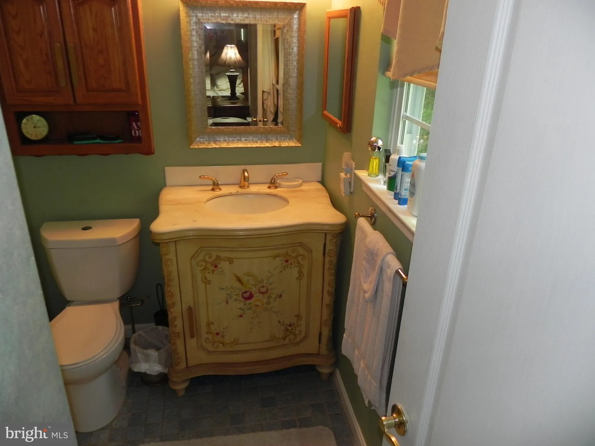 Property Slideshow image 15 of 33 | 649 panama ct, Williamstown, NJ, 08094
