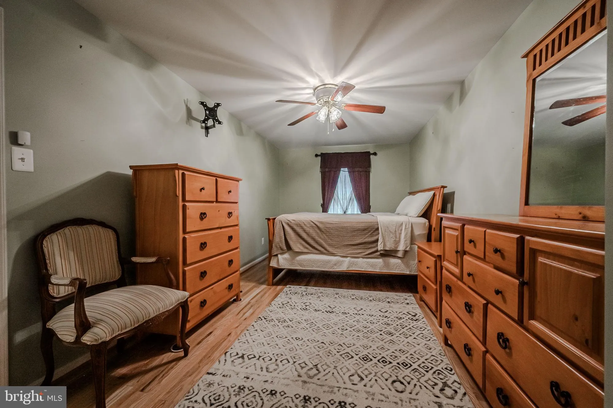 Property Slideshow image 22 of 33 | 433 pierce run, Newark, DE, 19702