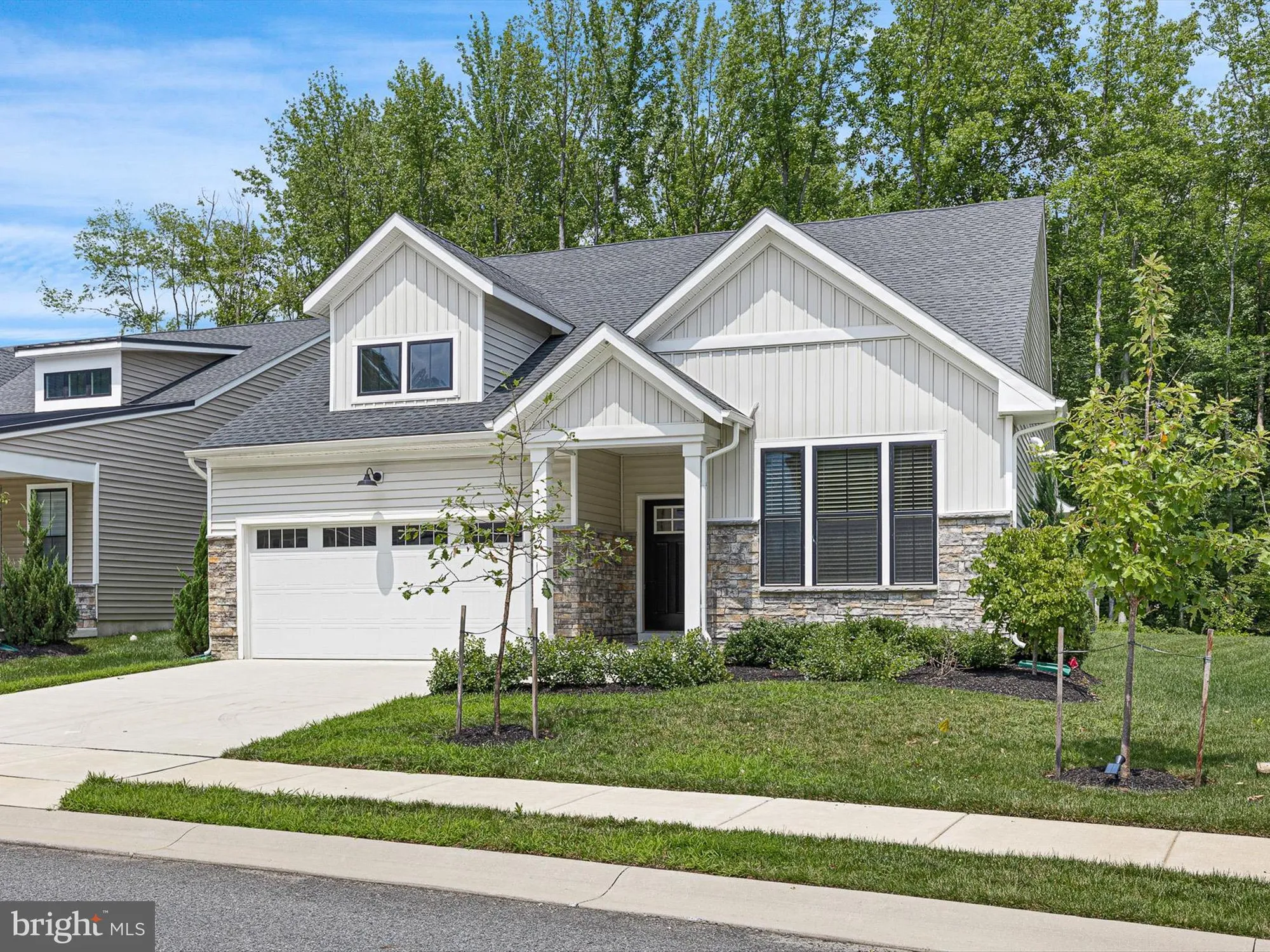 Property Slideshow image 2 of 28 | 632 mayfield falls dr, Newark, DE, 19702