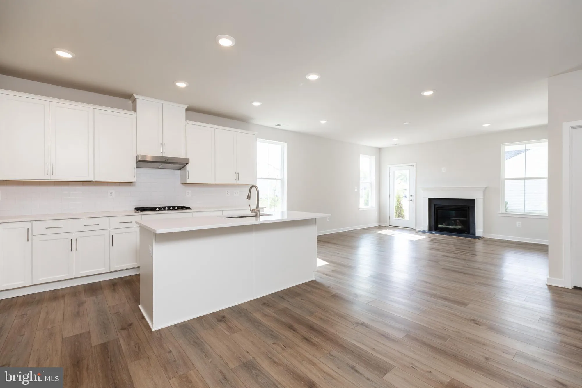 Property Slideshow image 4 of 36 | 679 mayfield falls dr, Newark, DE, 19702