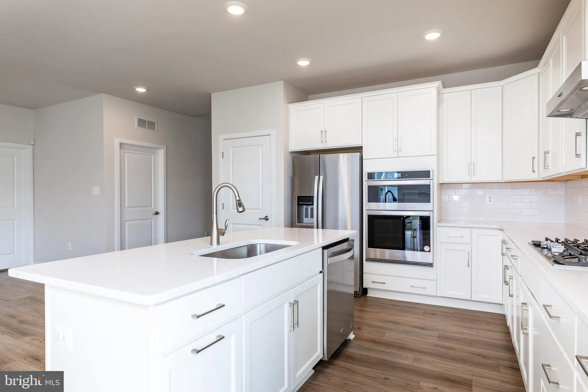 Property Slideshow image 11 of 36 | 679 mayfield falls dr, Newark, DE, 19702