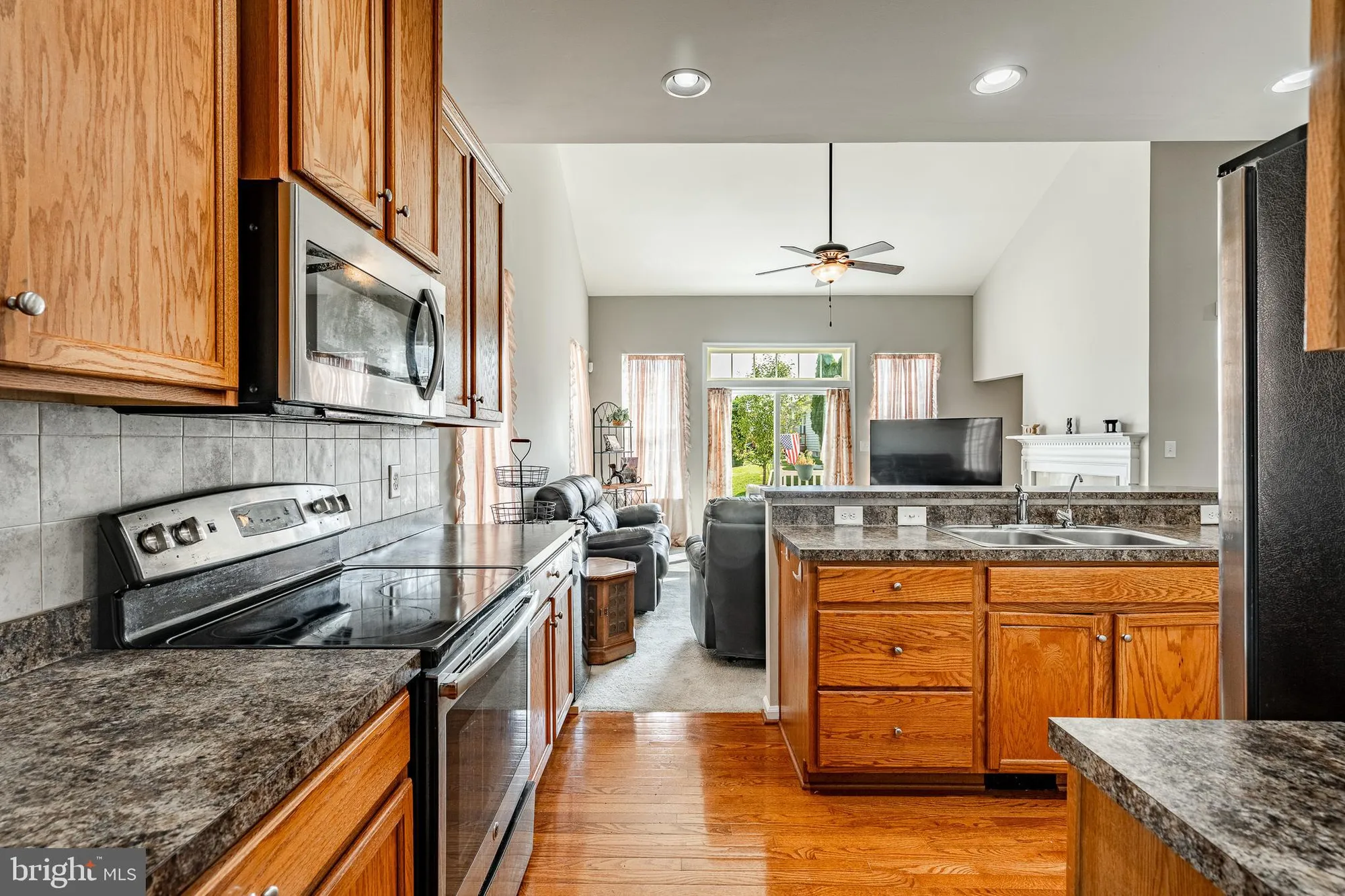 Property Slideshow image 10 of 59 | 246 anita ct, Newark, DE, 19702