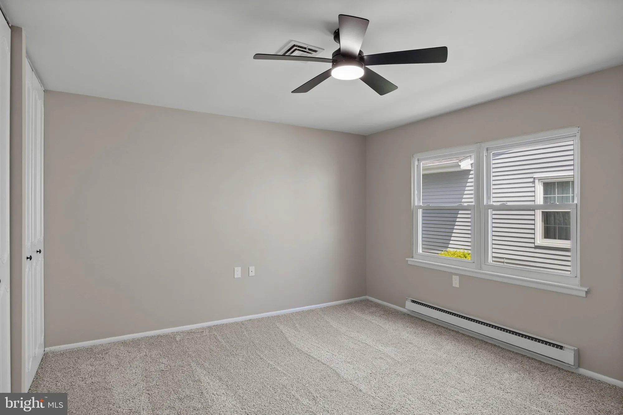 Property Slideshow image 12 of 16 | 7 sherwood pl, Southampton, NJ, 08088