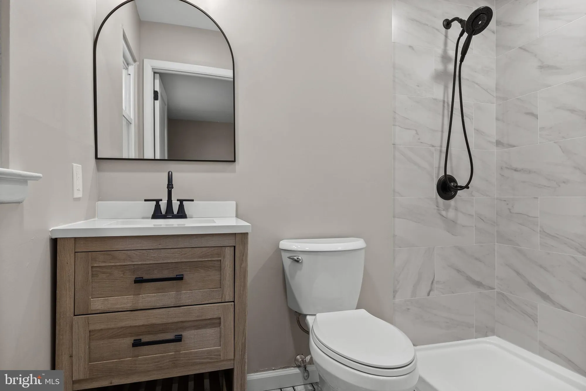 Property Slideshow image 11 of 16 | 7 sherwood pl, Southampton, NJ, 08088