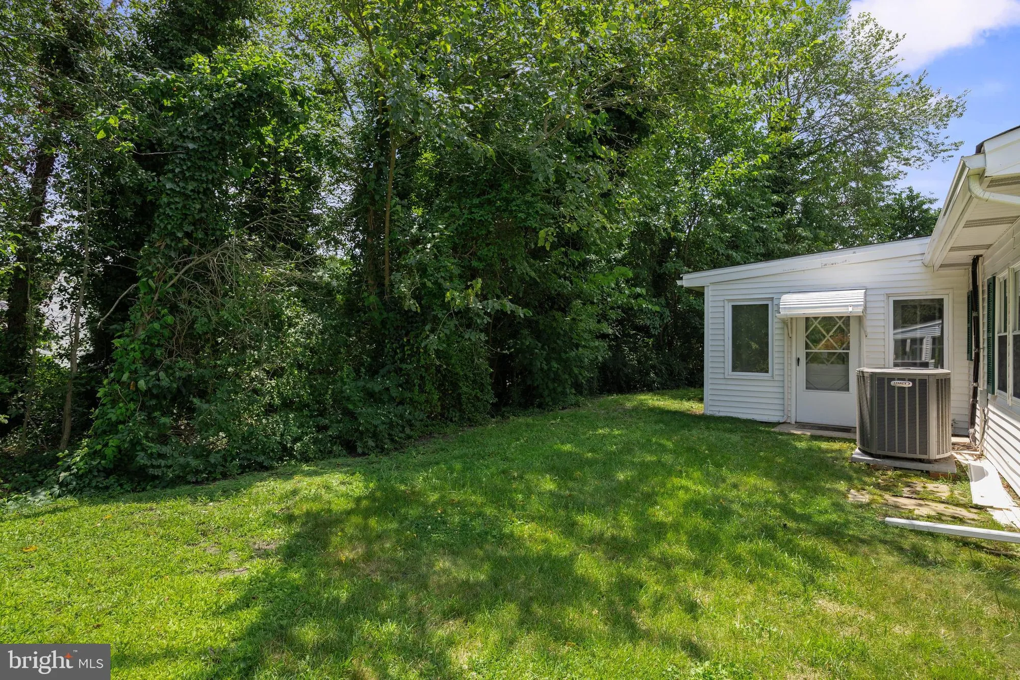 Property Slideshow image 16 of 16 | 7 sherwood pl, Southampton, NJ, 08088