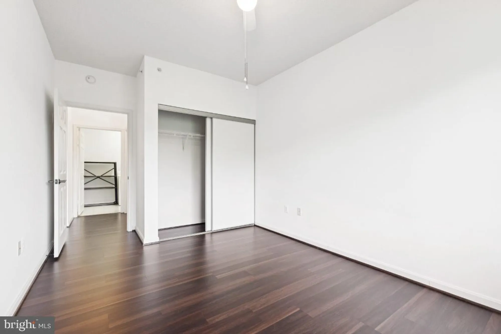 Property Slideshow image 15 of 25 | 19355 cypress ridge ter 423, Leesburg, VA, 20176