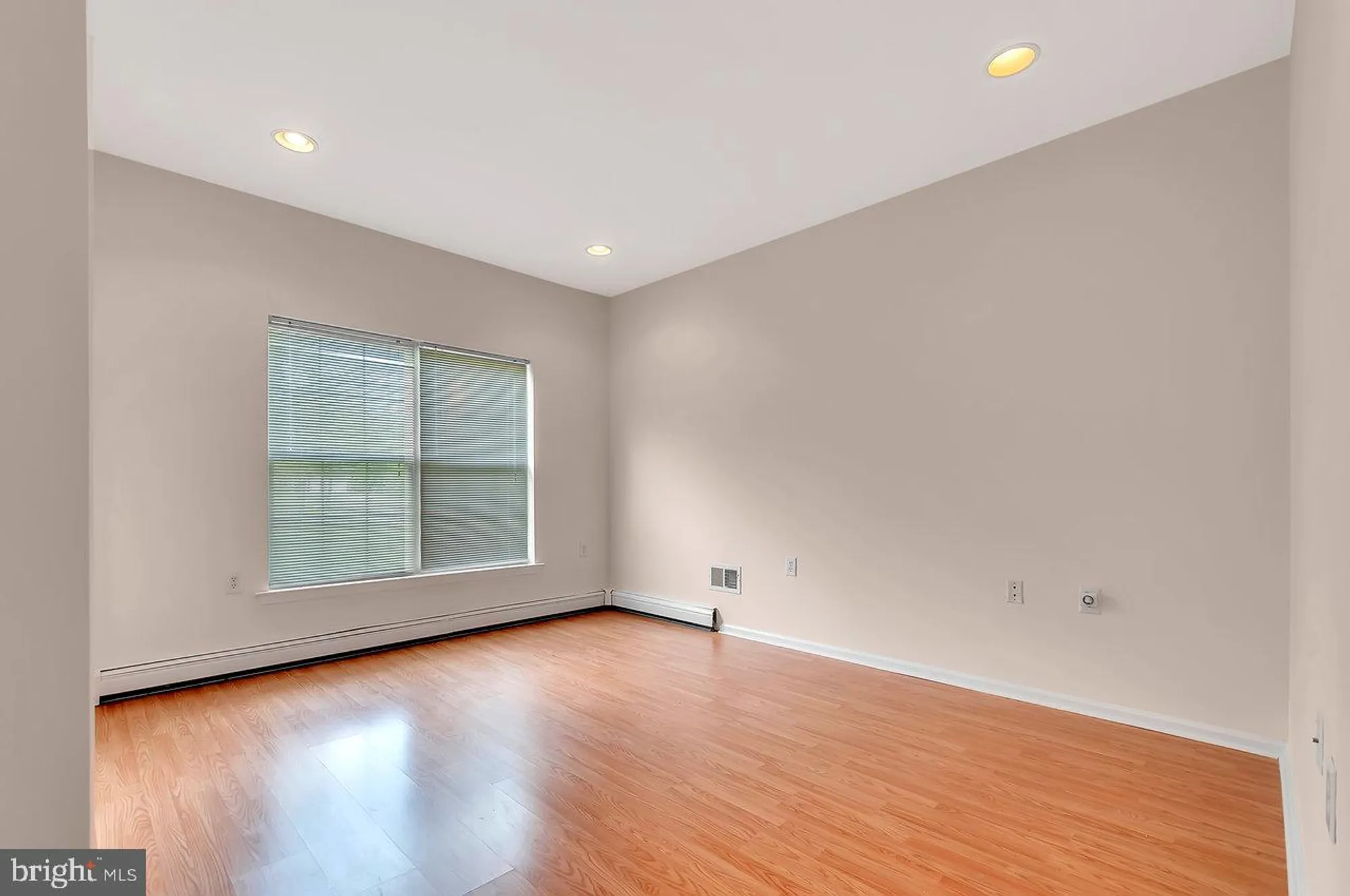 Property Slideshow image 23 of 30 | 26 rainflower ln, West Windsor, NJ, 08550