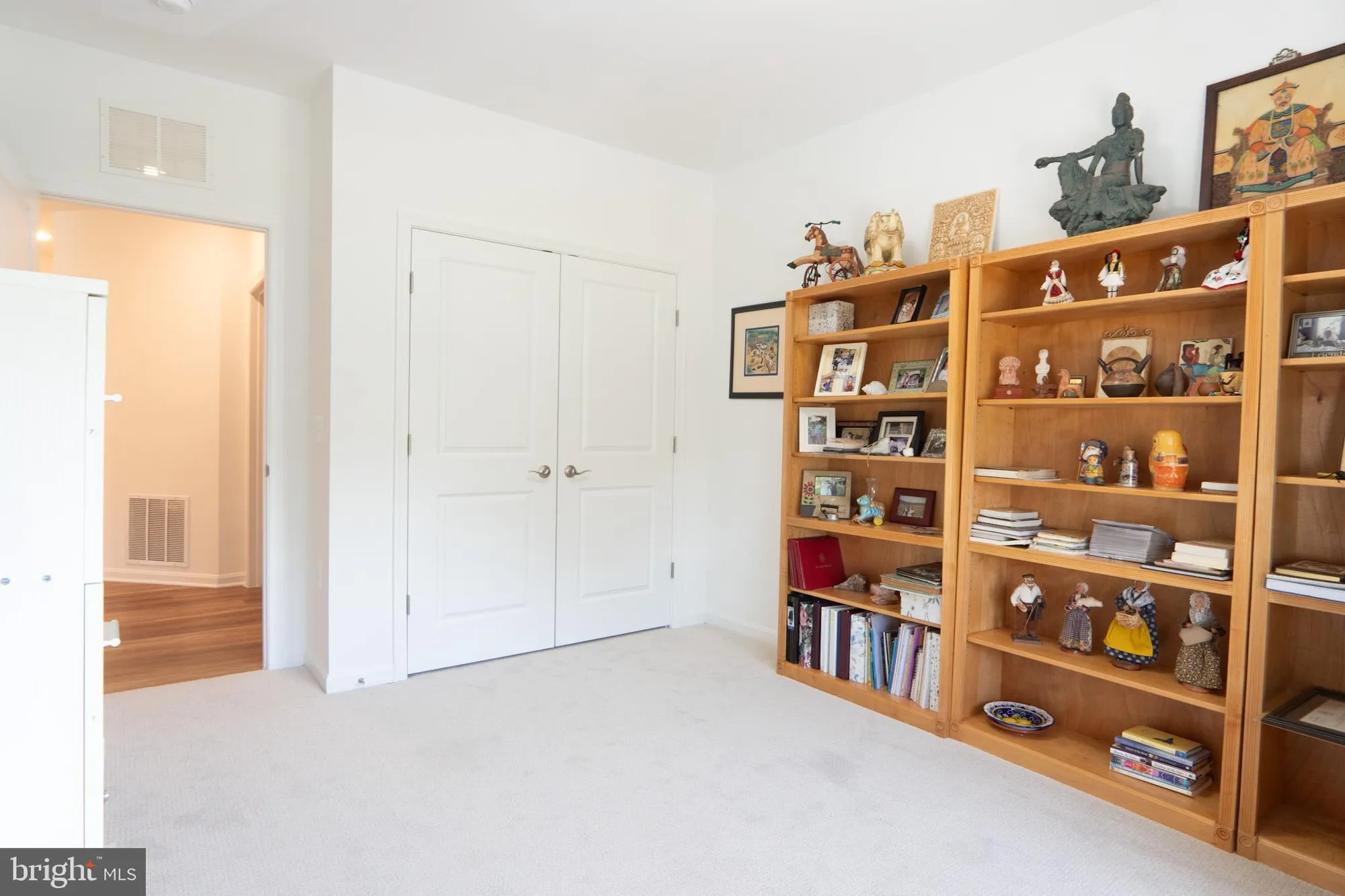 Property Slideshow image 26 of 41 | 13970 englefield dr unit 303, Woodbridge, VA, 22193