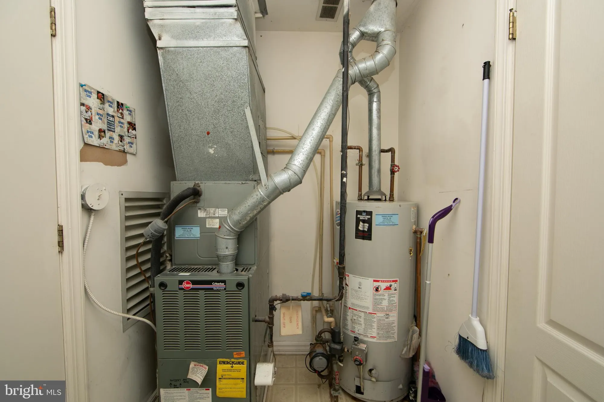 Property Slideshow image 13 of 31 | 662 barbados dr, Williamstown, NJ, 08094