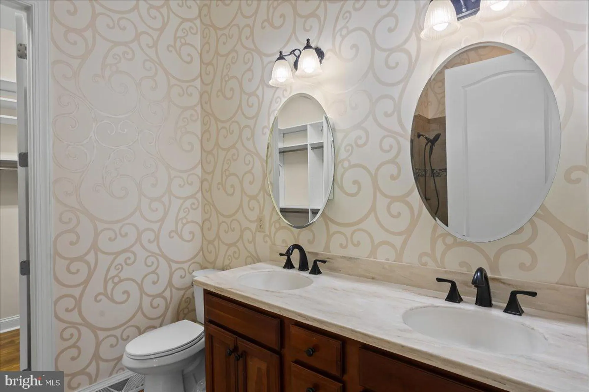 Property Slideshow image 23 of 59 | 427 carmella dr, Mechanicsburg, PA, 17050