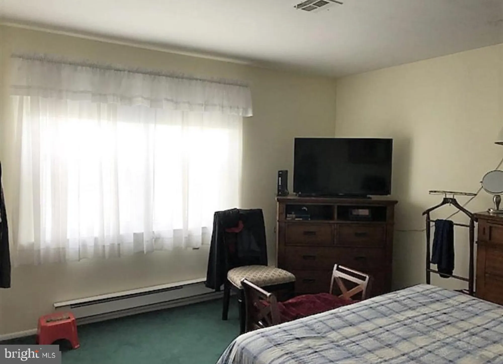 Property Slideshow image 7 of 9 | 1 dorchester dr, Southampton, NJ, 08088