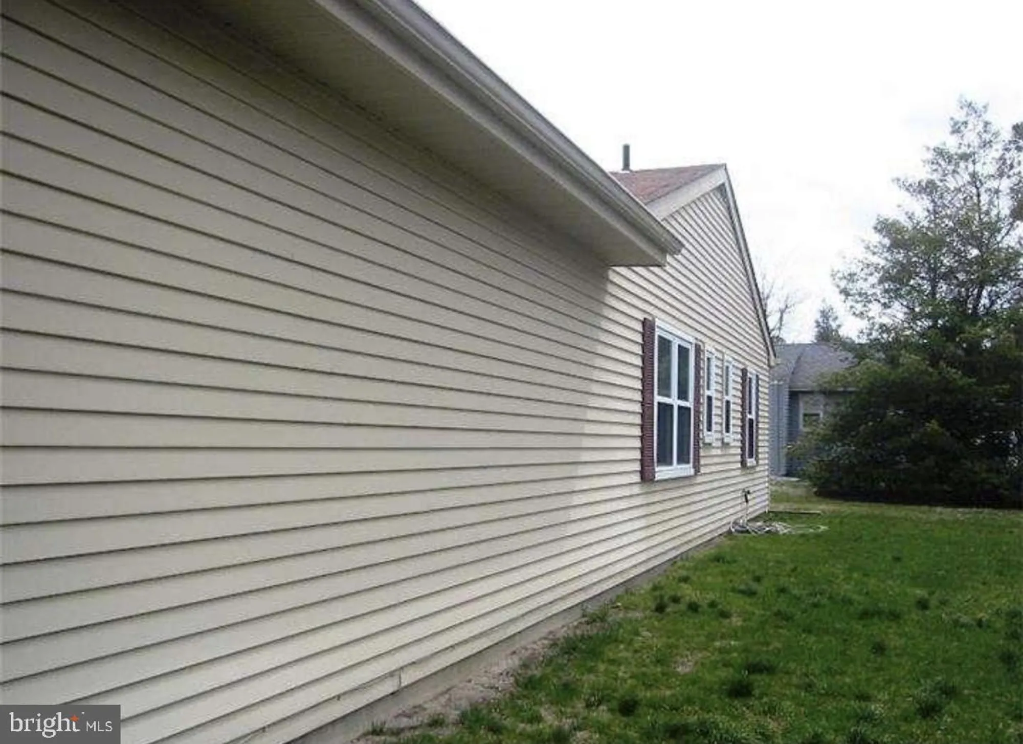 Property Slideshow image 9 of 9 | 1 dorchester dr, Southampton, NJ, 08088