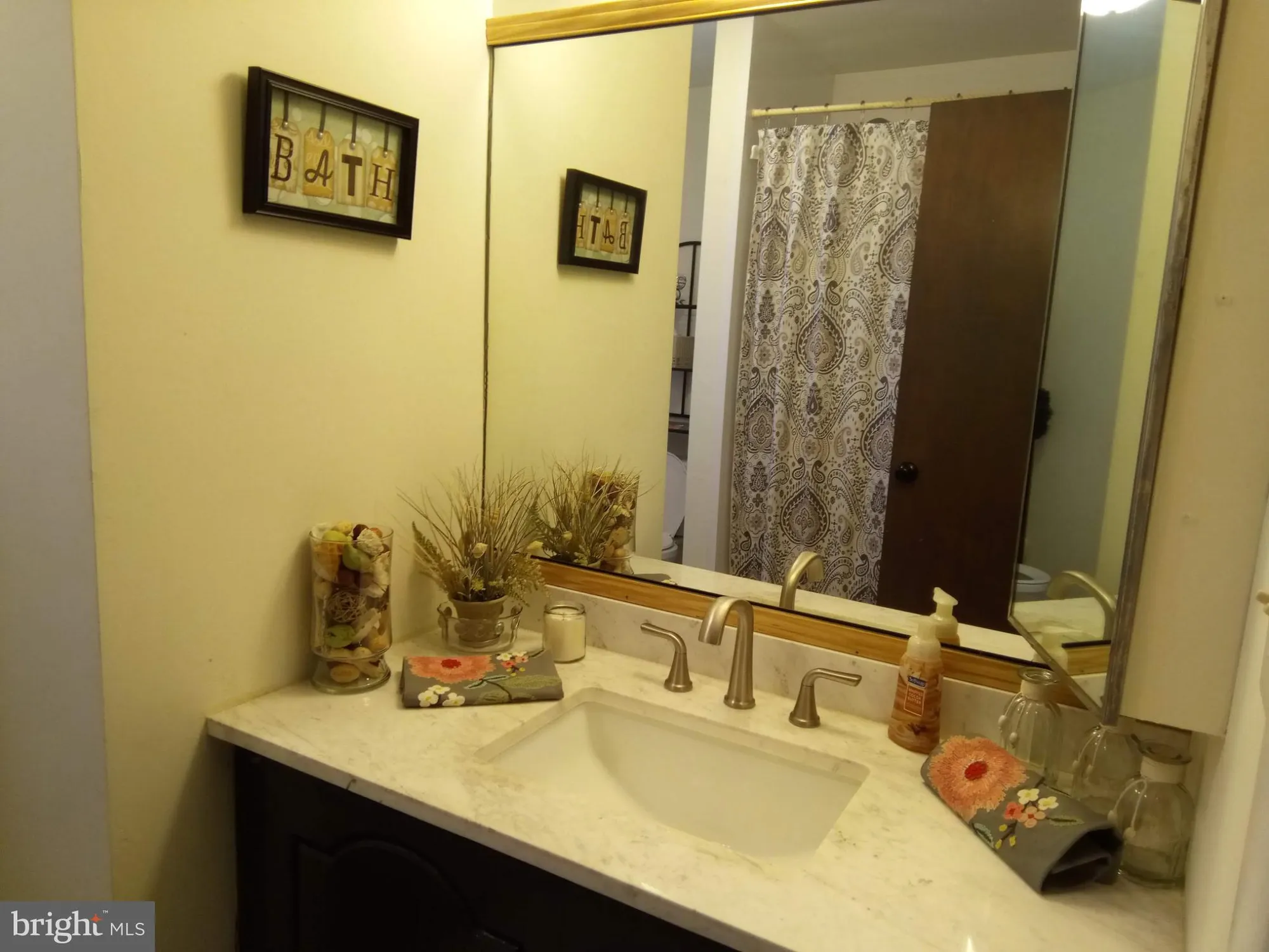 Property Slideshow image 13 of 26 | 45 huntington dr, Southampton, NJ, 08088