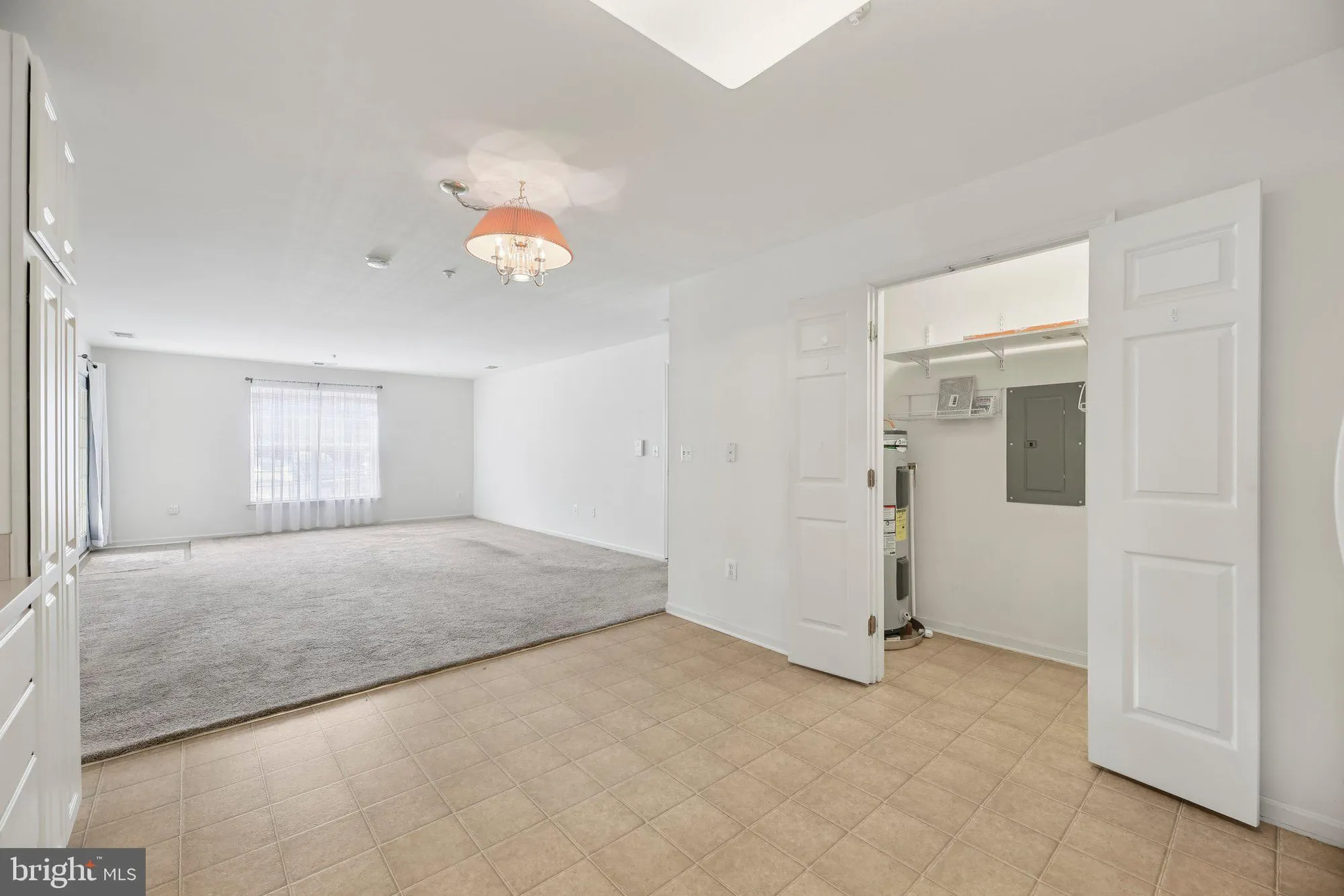 Property Slideshow image 9 of 23 | 2003 rudy serra dr unit 1d, Eldersburg, MD, 21784