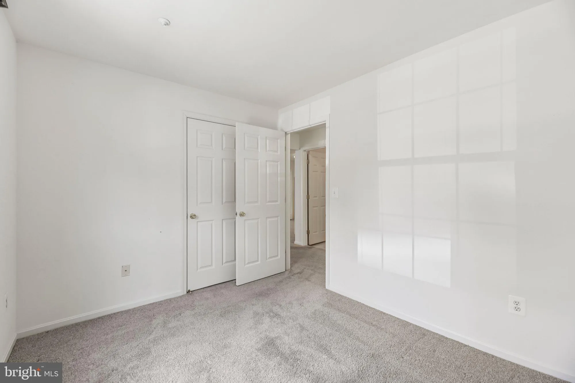 Property Slideshow image 14 of 23 | 2003 rudy serra dr unit 1d, Eldersburg, MD, 21784