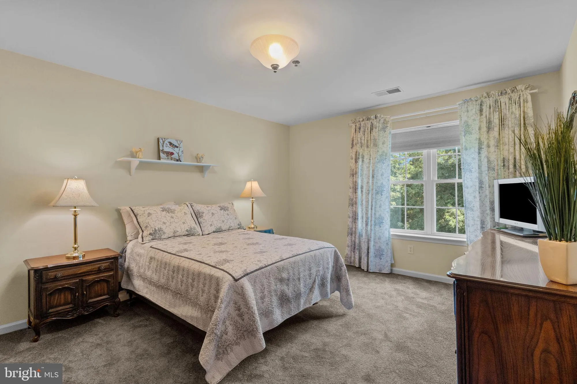 Property Slideshow image 10 of 29 | 42 w college ave apt 222, Yardley, PA, 19067
