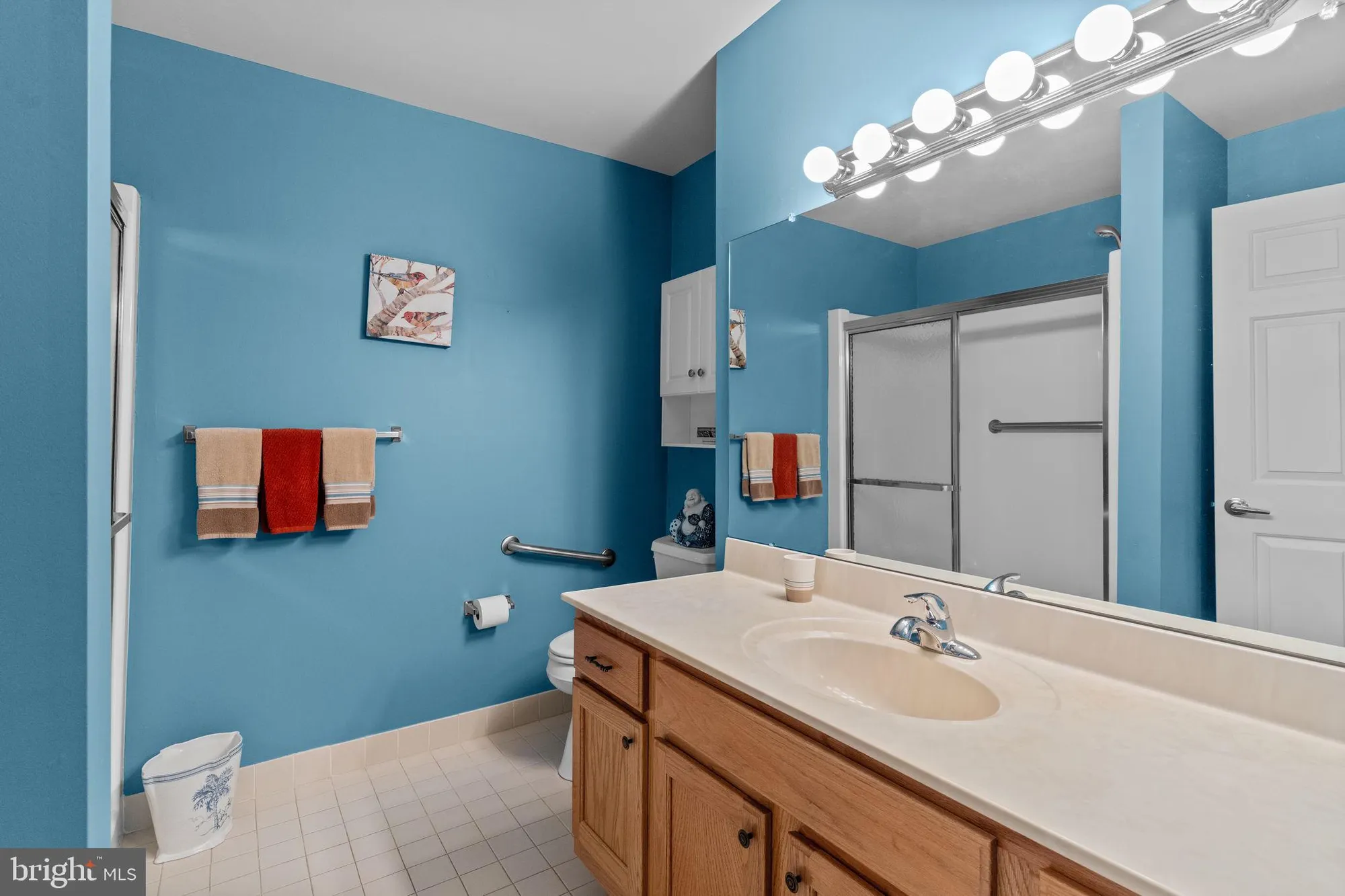 Property Slideshow image 14 of 29 | 42 w college ave apt 222, Yardley, PA, 19067