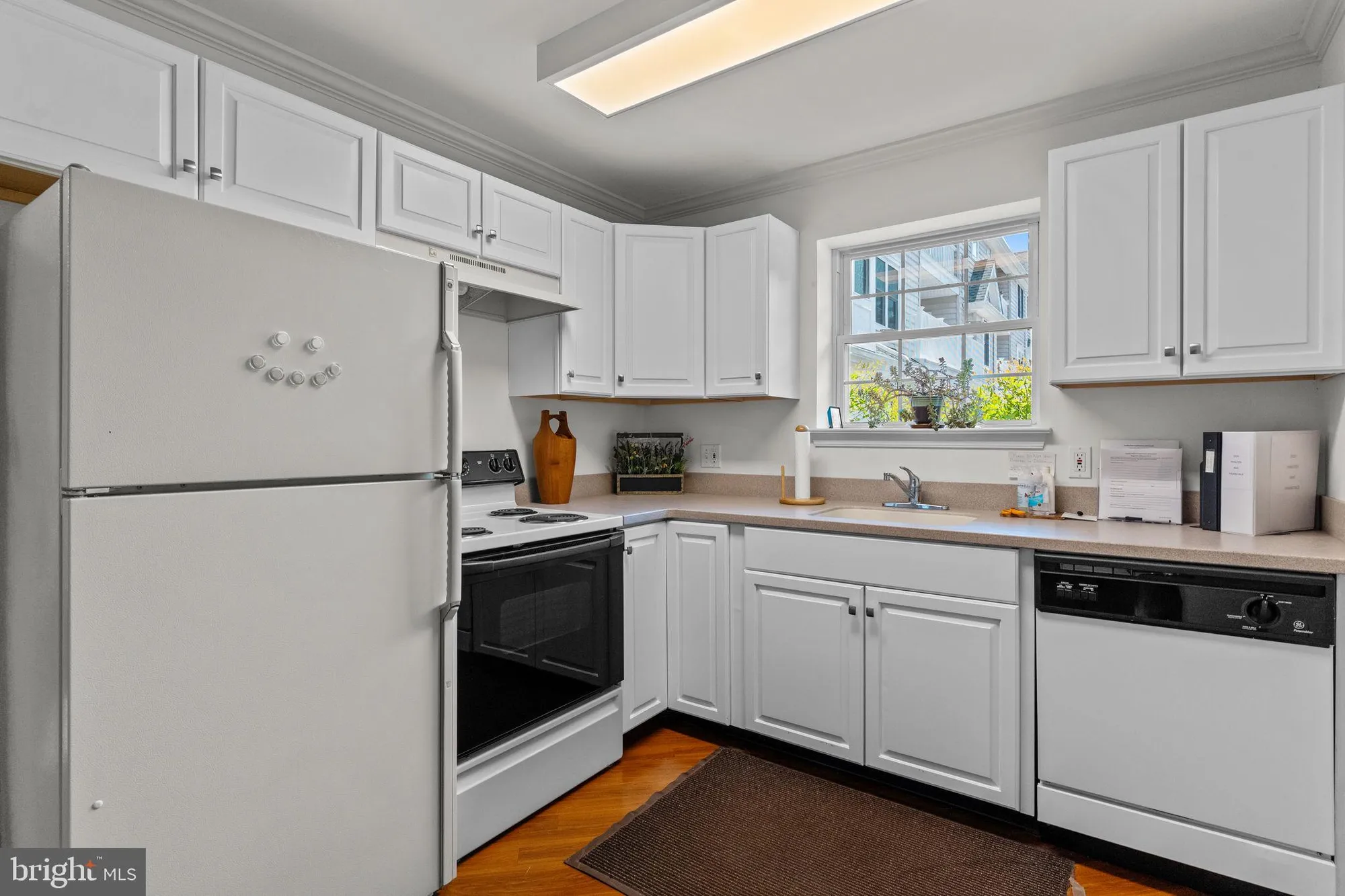 Property Slideshow image 18 of 29 | 42 w college ave apt 222, Yardley, PA, 19067
