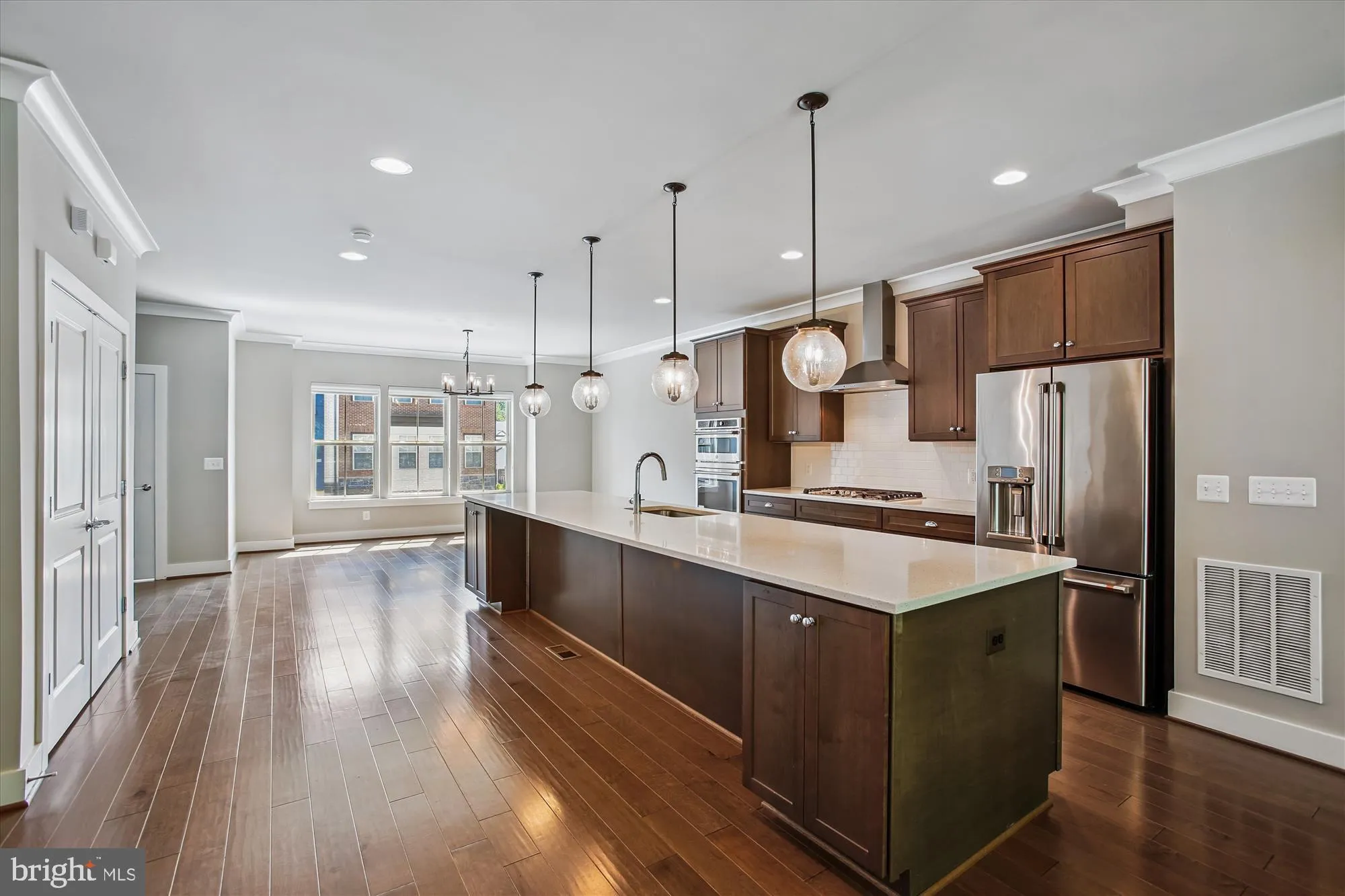 Property Slideshow image 4 of 35 | 7770 belvale dr, Alexandria, VA, 22315