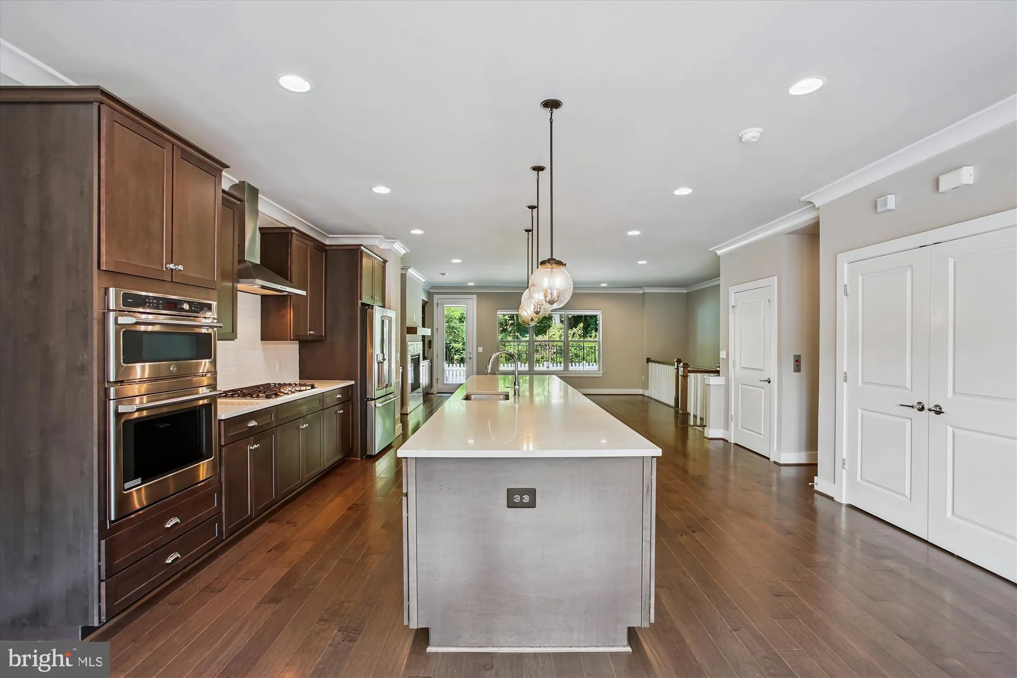 Property Slideshow image 8 of 35 | 7770 belvale dr, Alexandria, VA, 22315