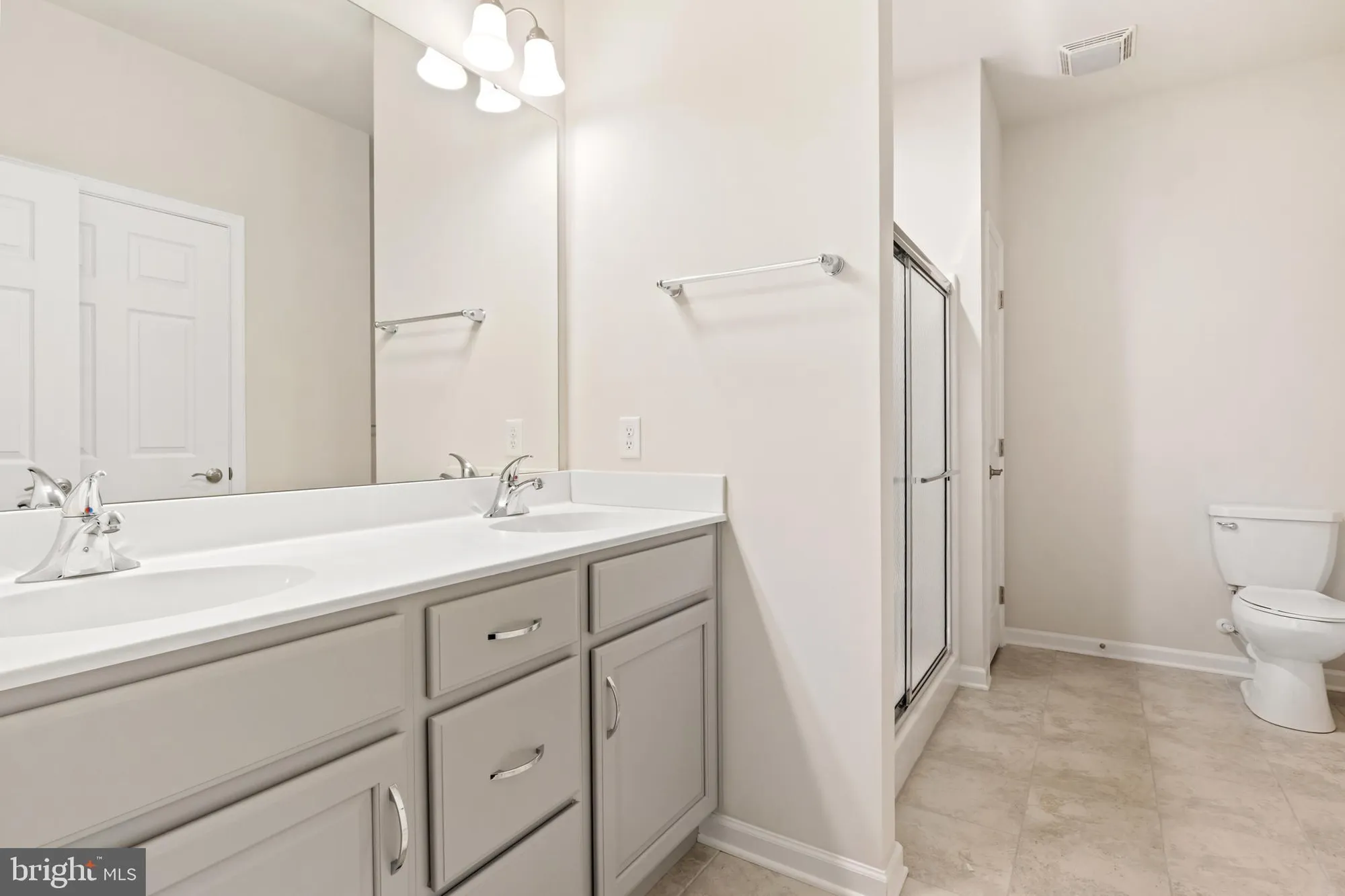 Property Slideshow image 25 of 63 | 113 garrison dr, East Petersburg, PA, 17520