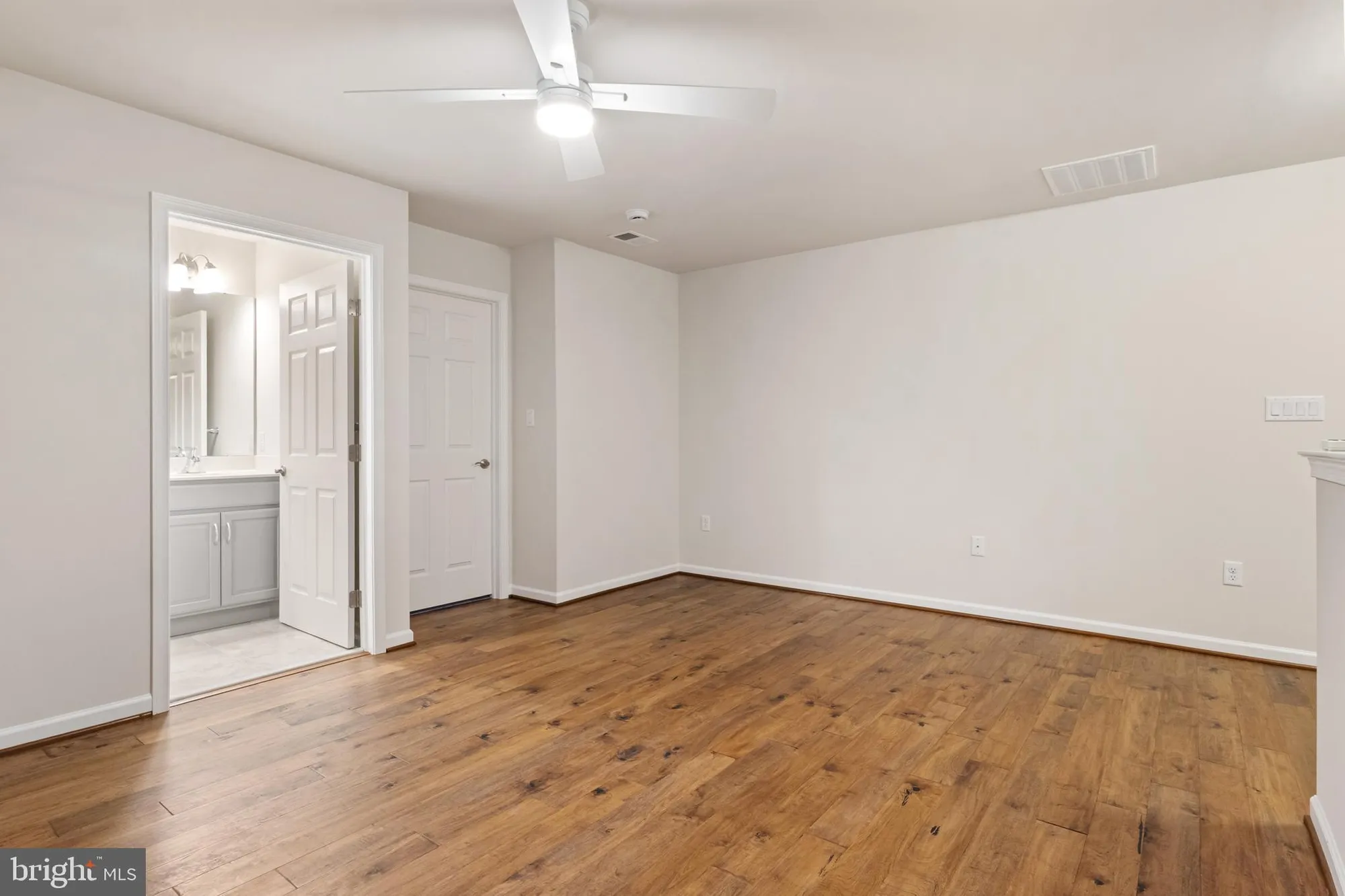 Property Slideshow image 28 of 63 | 113 garrison dr, East Petersburg, PA, 17520