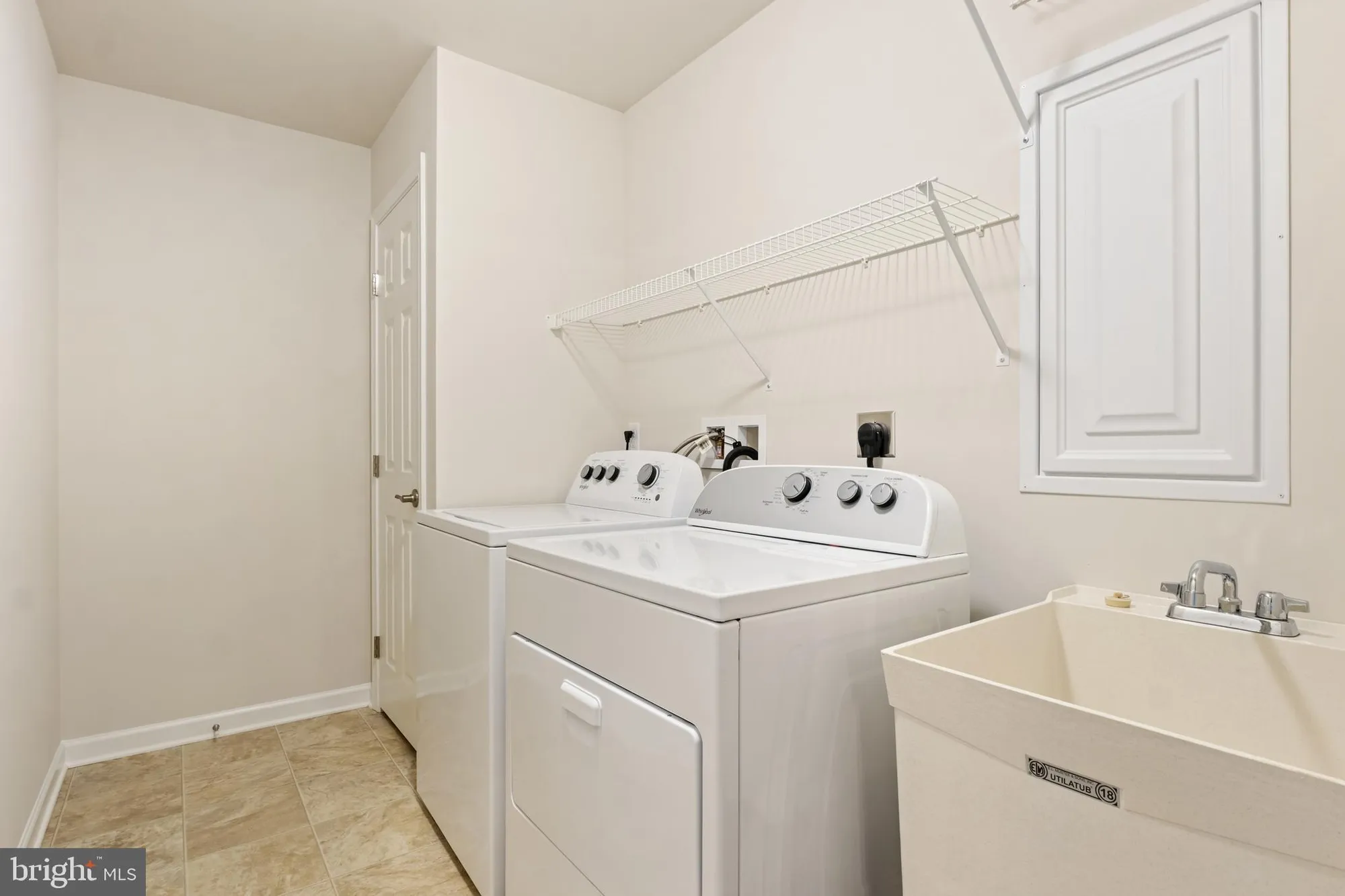 Property Slideshow image 33 of 63 | 113 garrison dr, East Petersburg, PA, 17520