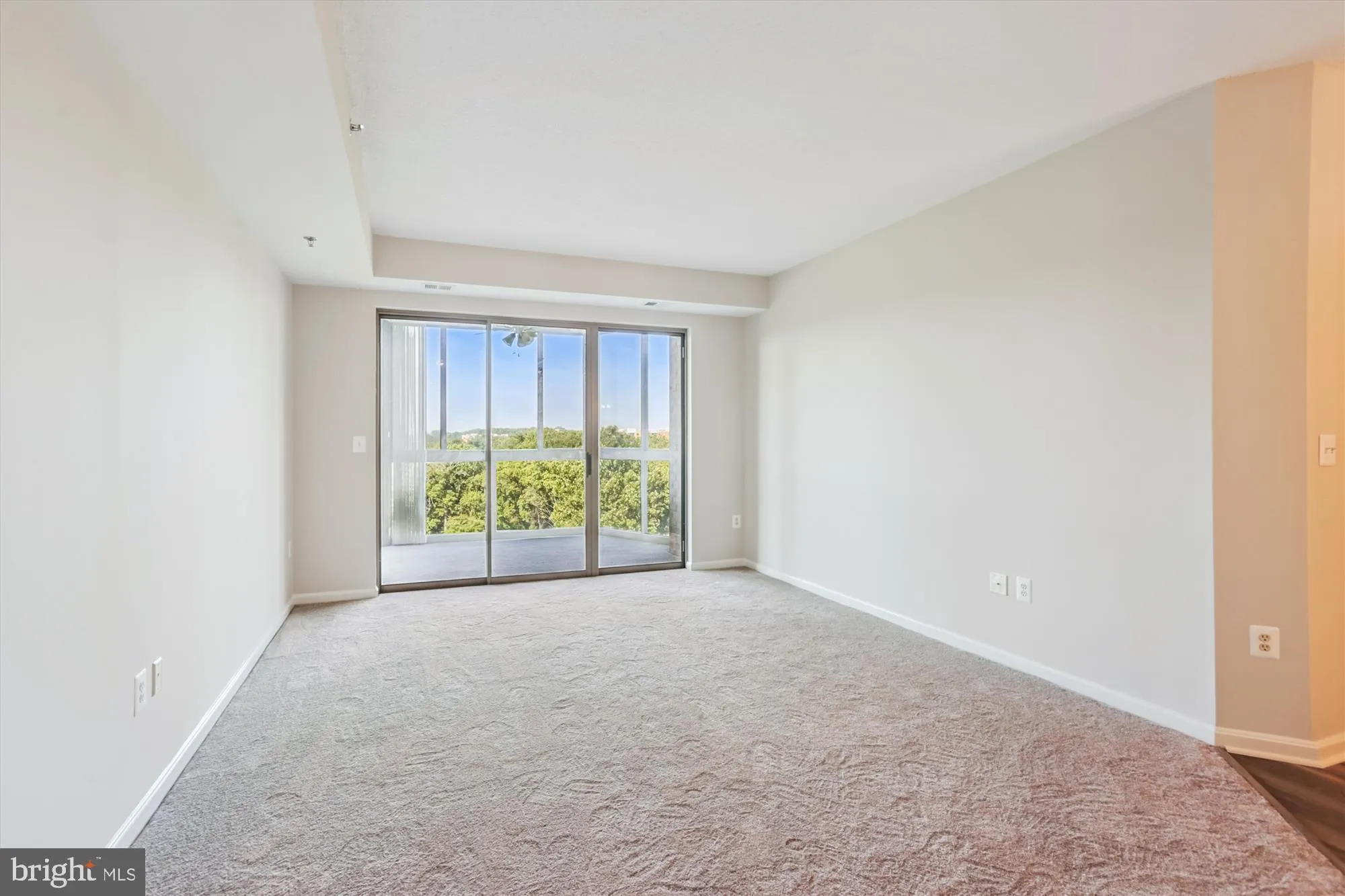 Property Slideshow image 8 of 88 | 3100 n leisure world blvd apt 923, Silver Spring, MD, 20906