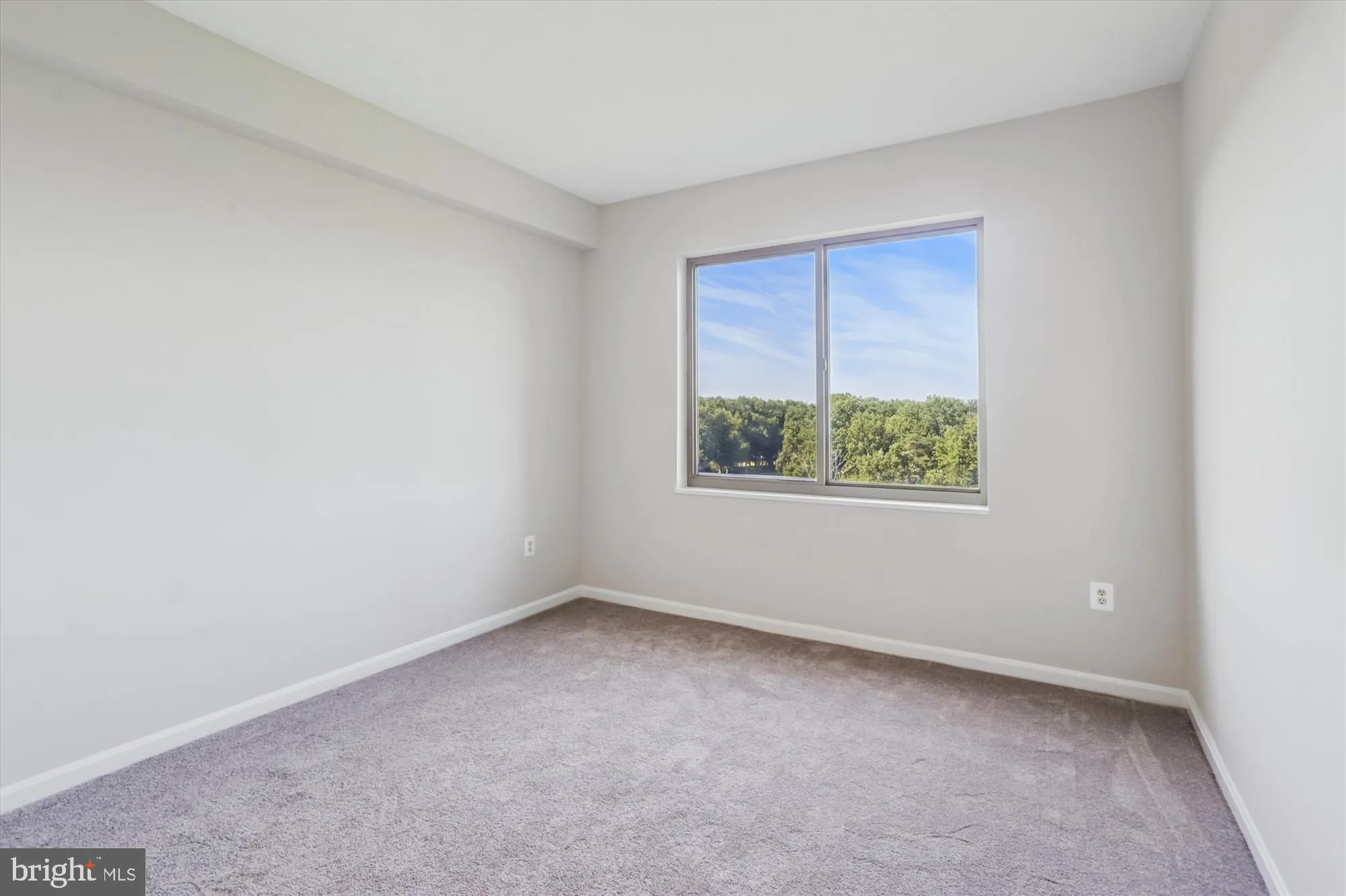 Property Slideshow image 21 of 88 | 3100 n leisure world blvd apt 923, Silver Spring, MD, 20906