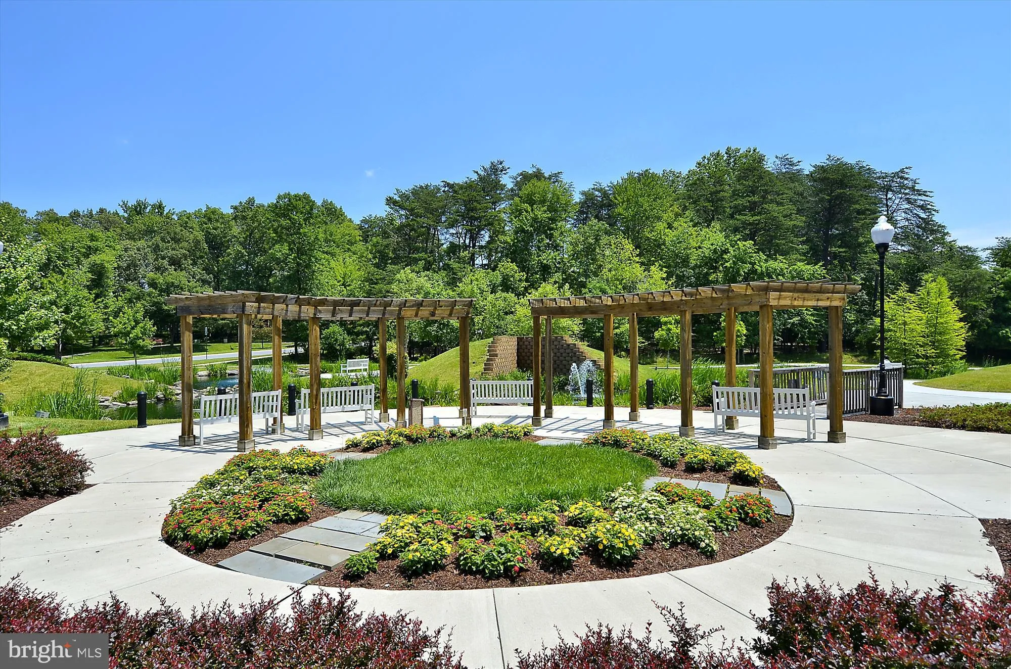 Property Slideshow image 53 of 88 | 3100 n leisure world blvd apt 923, Silver Spring, MD, 20906