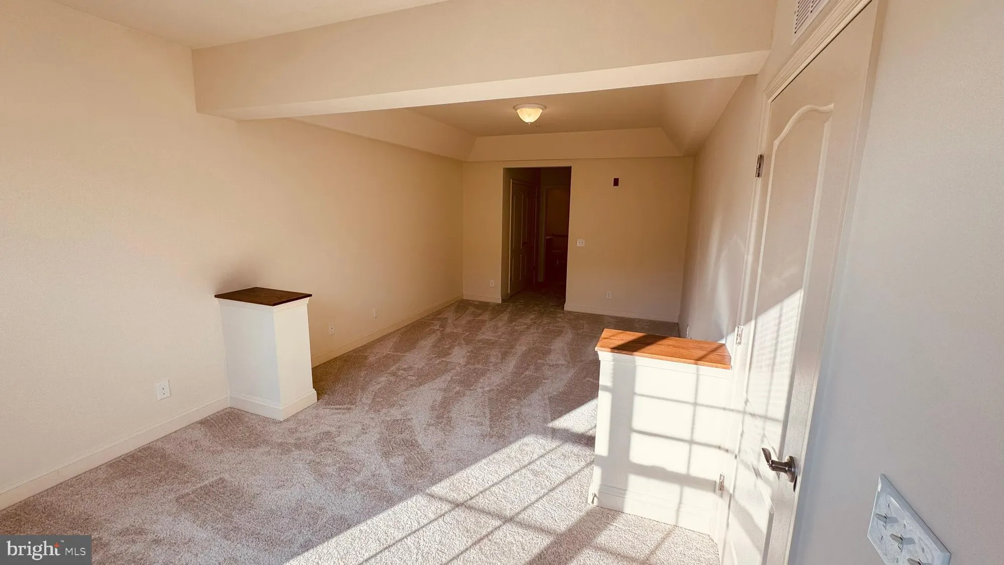 Property Slideshow image 19 of 42 | 9202 charleston dr 405, Manassas, VA, 20110