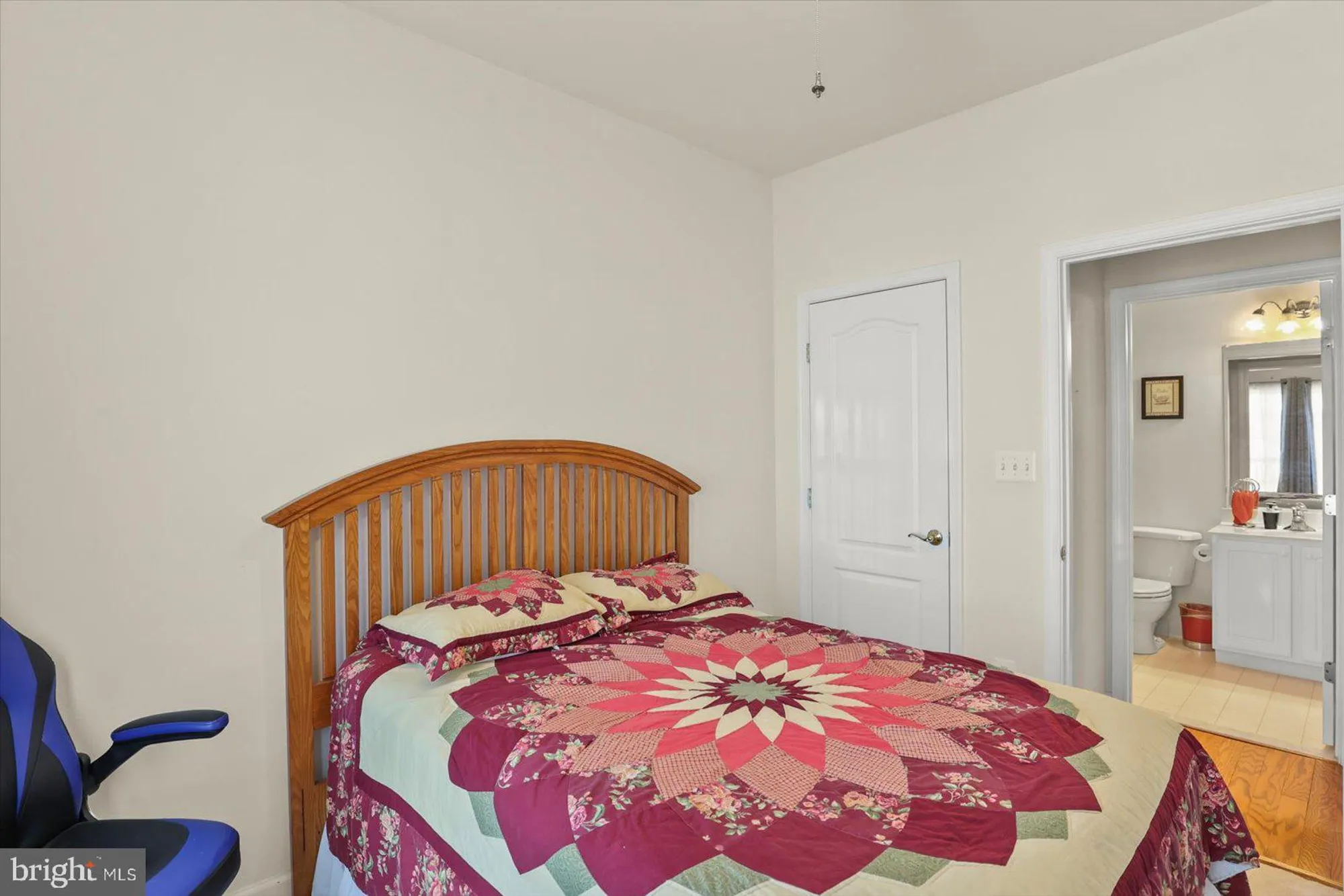 Property Slideshow image 10 of 35 | 101 butterfly dr # 106, Taneytown, MD, 21787