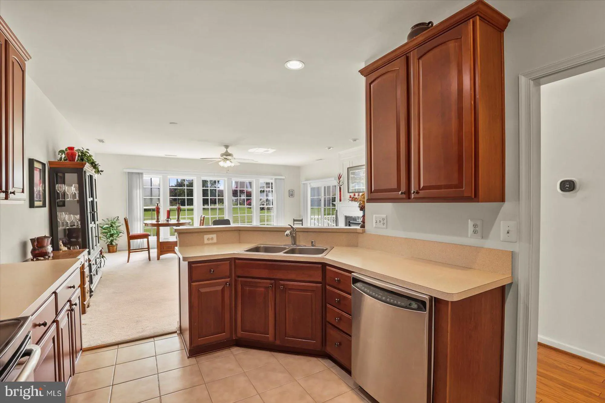 Property Slideshow image 8 of 35 | 101 butterfly dr # 106, Taneytown, MD, 21787