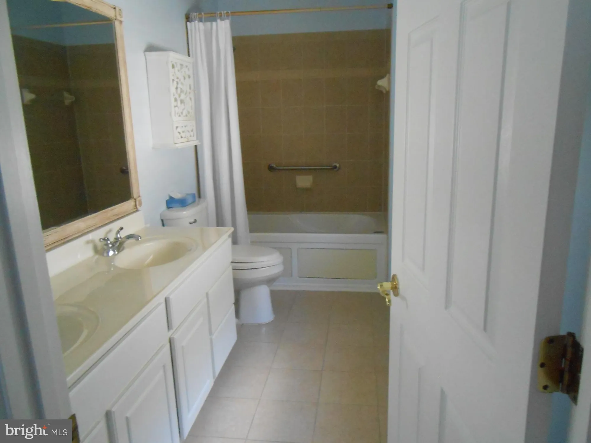 Property Slideshow image 10 of 32 | 286 bridgewater cir, Fredericksburg, VA, 22406