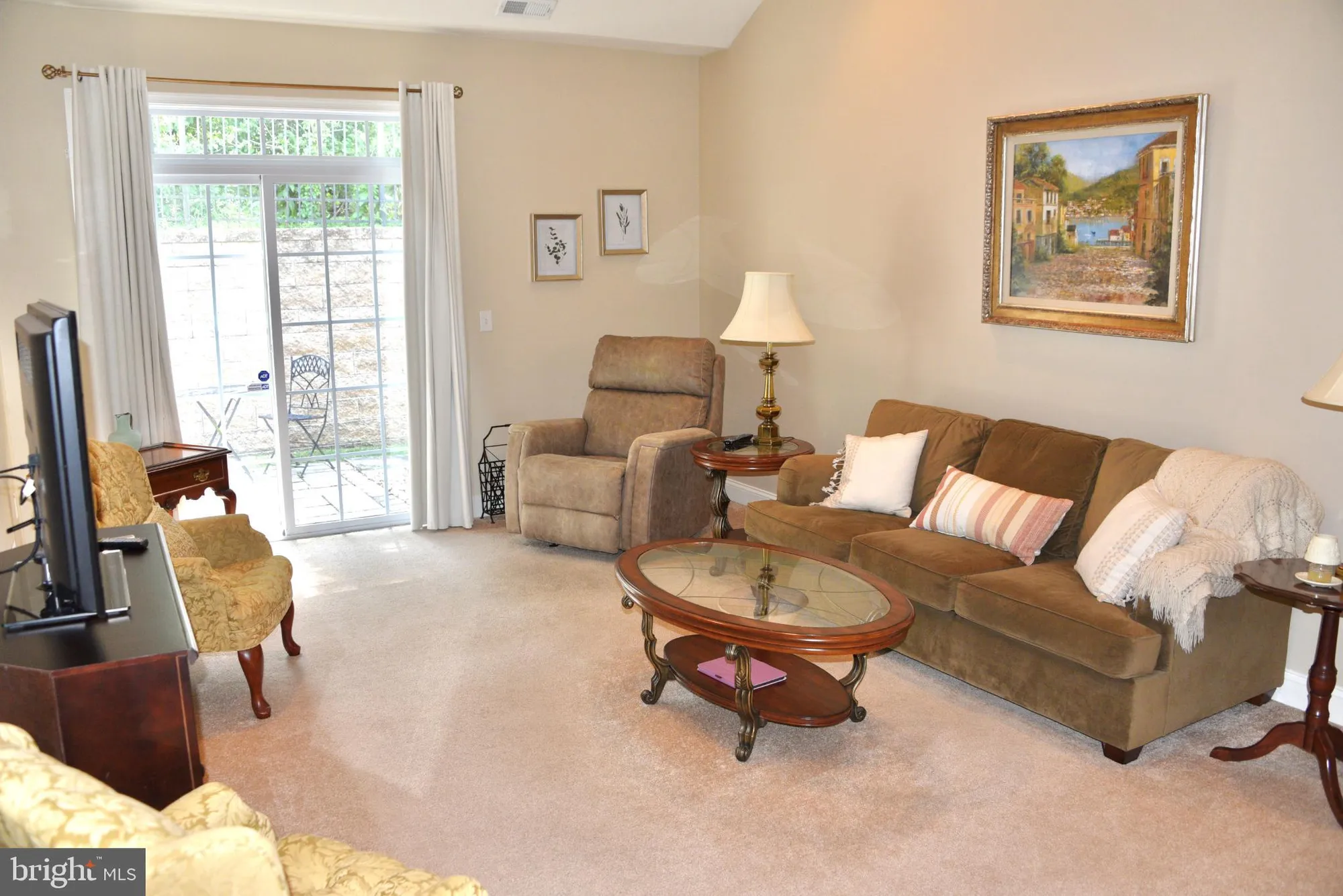 Property Slideshow image 13 of 39 | 214 village dr, Blandon, PA, 19510