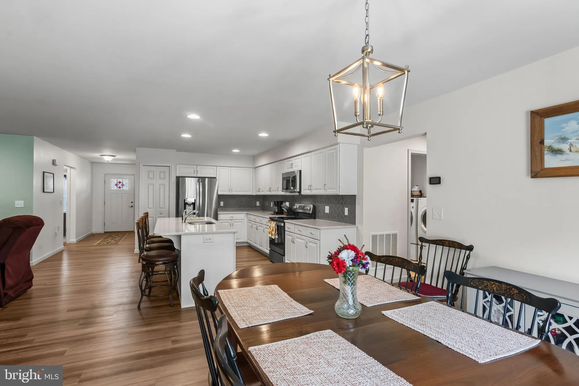 Property Slideshow image 19 of 41 | 2069 spring wood ln, Mechanicsburg, PA, 17055