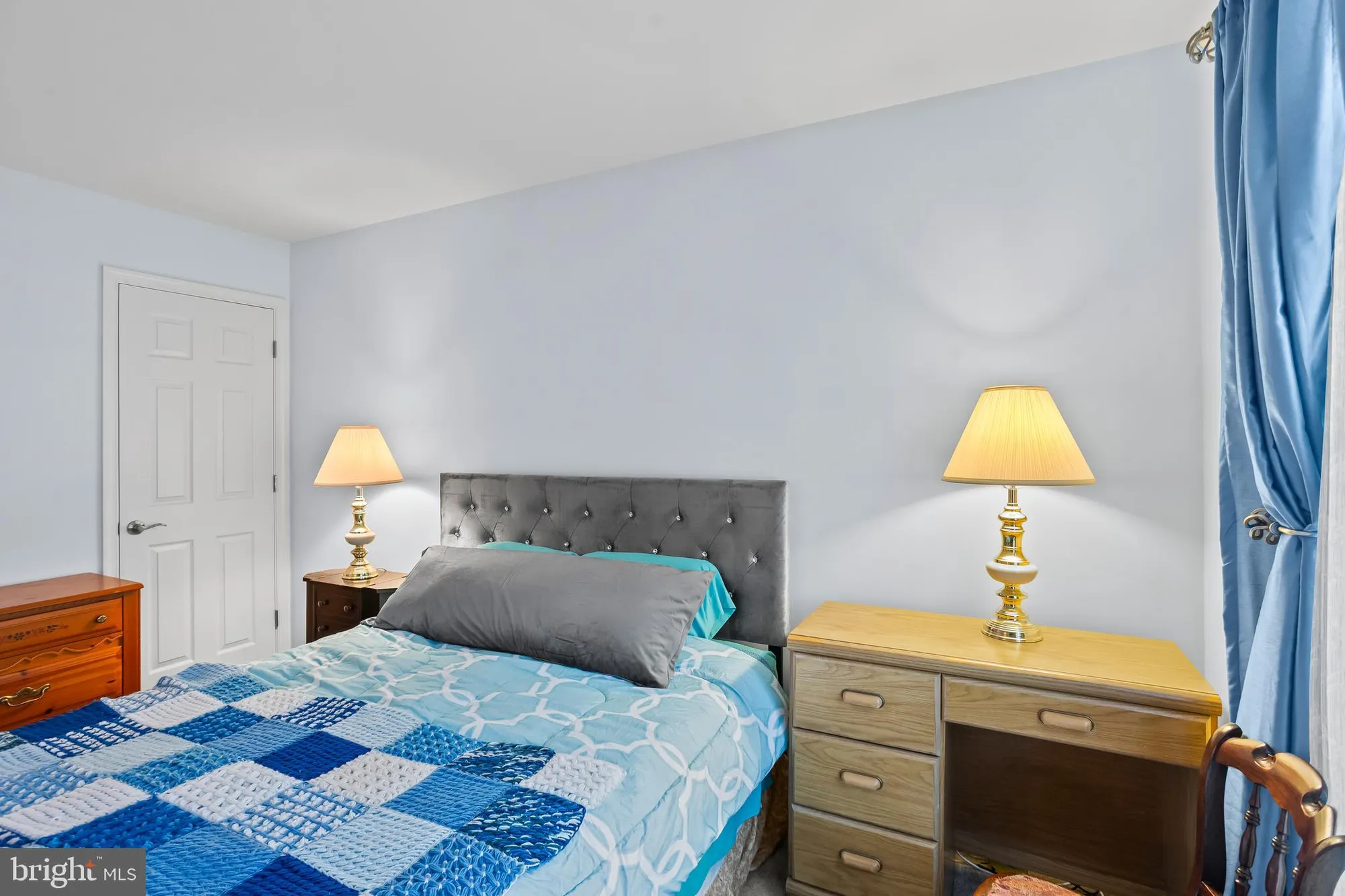 Property Slideshow image 28 of 41 | 2069 spring wood ln, Mechanicsburg, PA, 17055