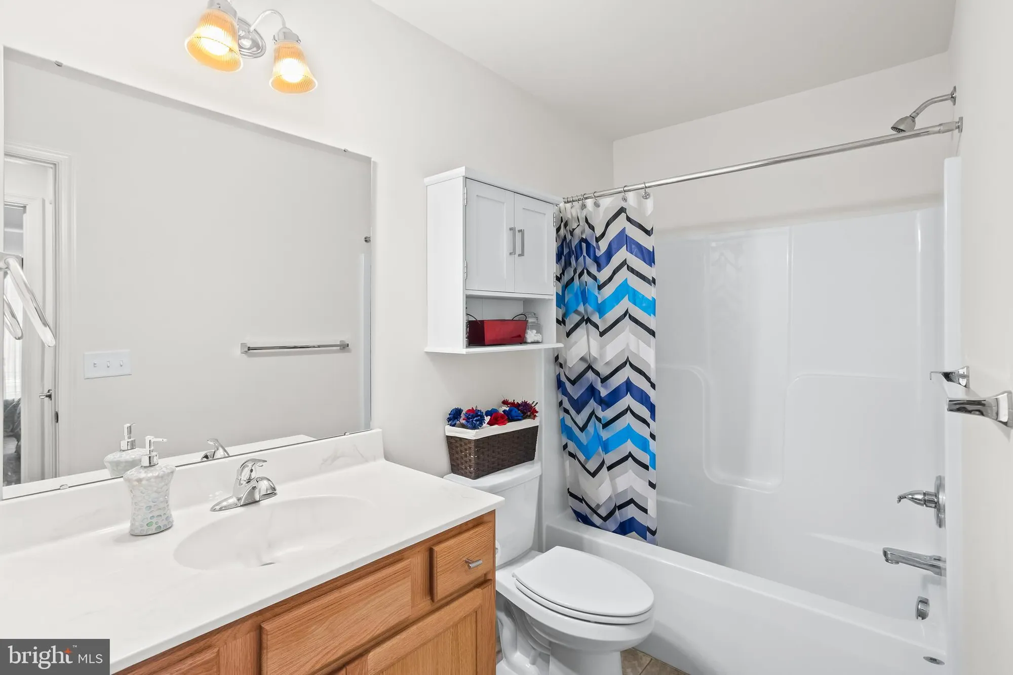 Property Slideshow image 29 of 41 | 2069 spring wood ln, Mechanicsburg, PA, 17055