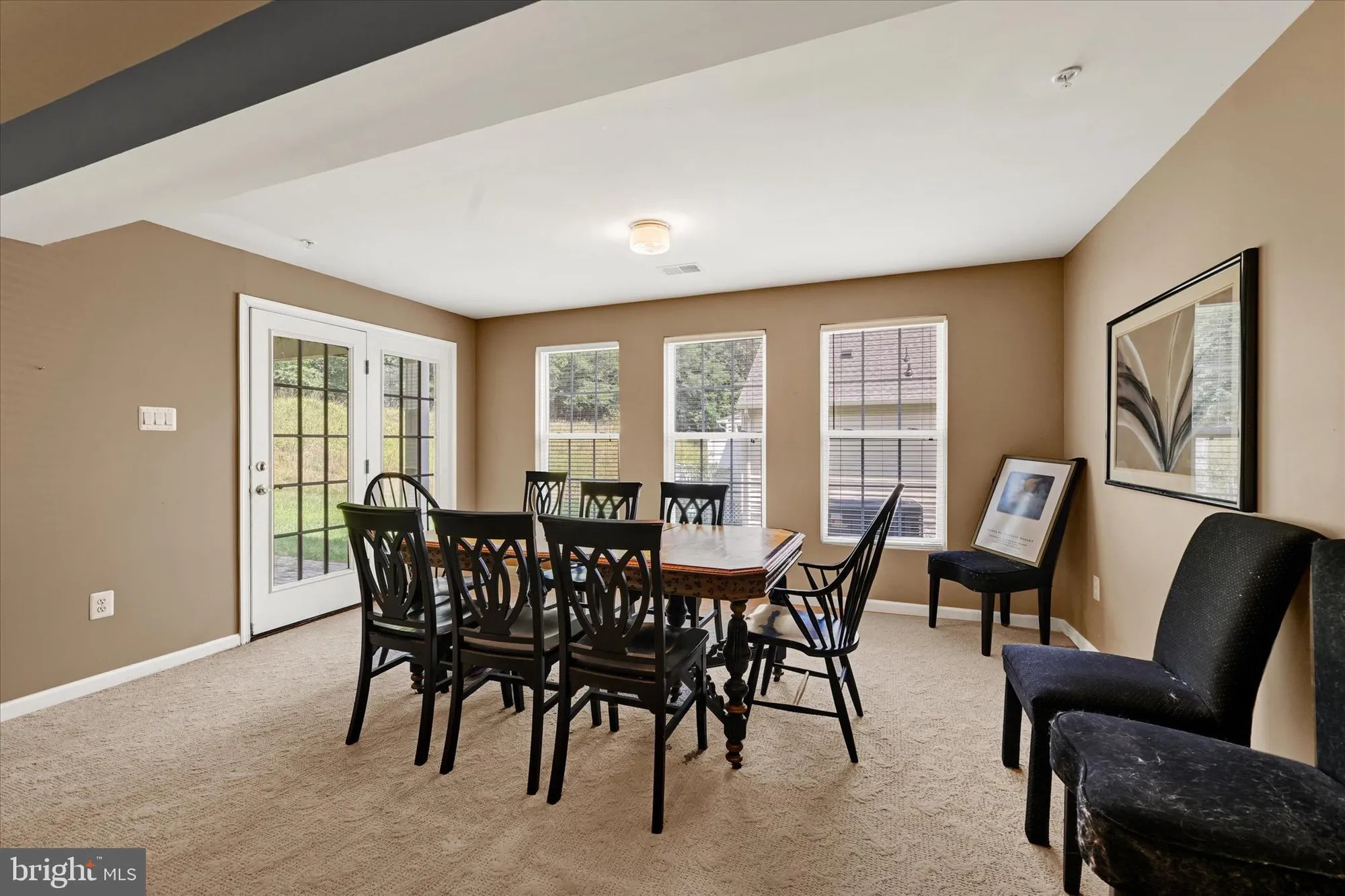 Property Slideshow image 29 of 37 | 8402 prairie rose pl # 8402, Pikesville, MD, 21208