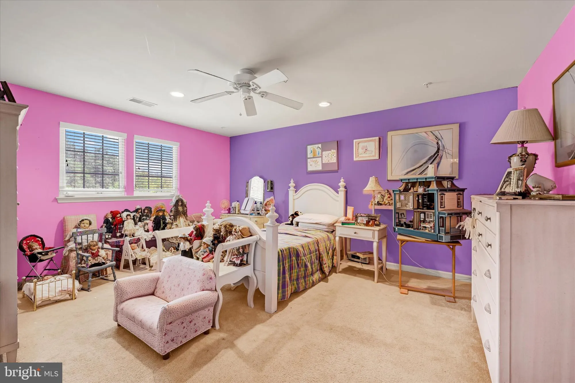 Property Slideshow image 22 of 37 | 8402 prairie rose pl # 8402, Pikesville, MD, 21208