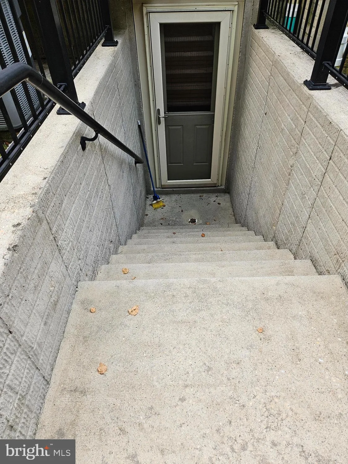 Property Slideshow image 51 of 52 | 228 anita ct, Newark, DE, 19702