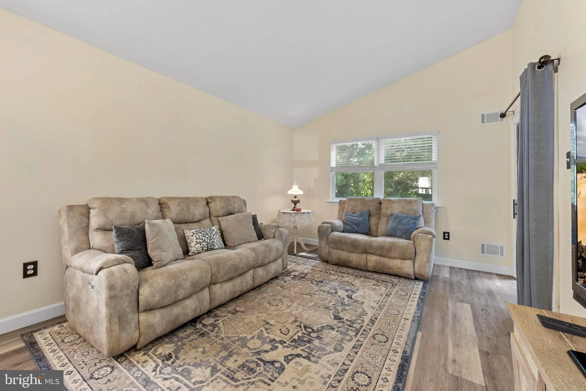 Property Slideshow image 6 of 50 | 261 yorktowne dr, Little Egg Harbor Twp, NJ, 08087